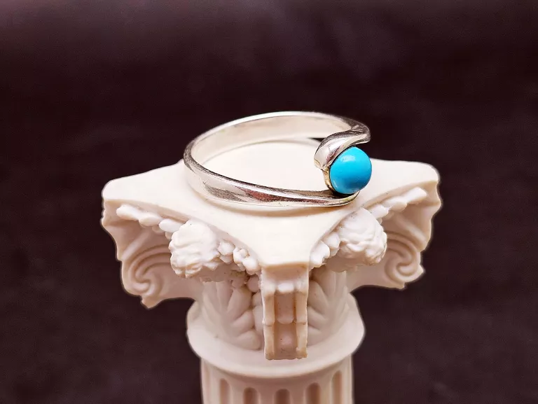 srebrny-pierscionek-z-niebieskim-oczkiem-925-378g-stan-11323-2