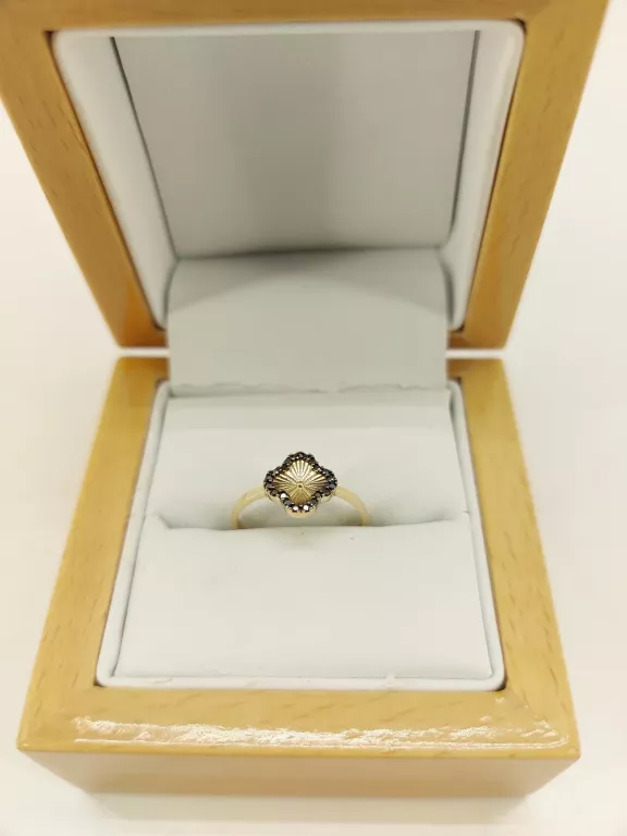 zloty-drobniutki-pierscionek-116g-585-stan-11323-2