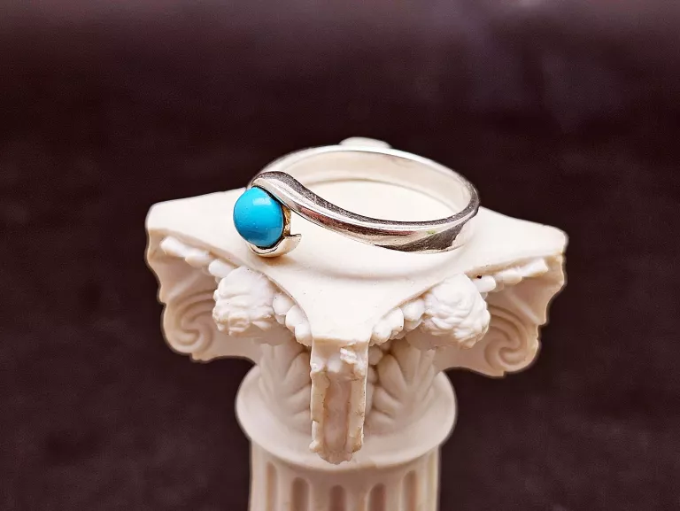 srebrny-pierscionek-z-niebieskim-oczkiem-925-378g-rodzaj-2205-2