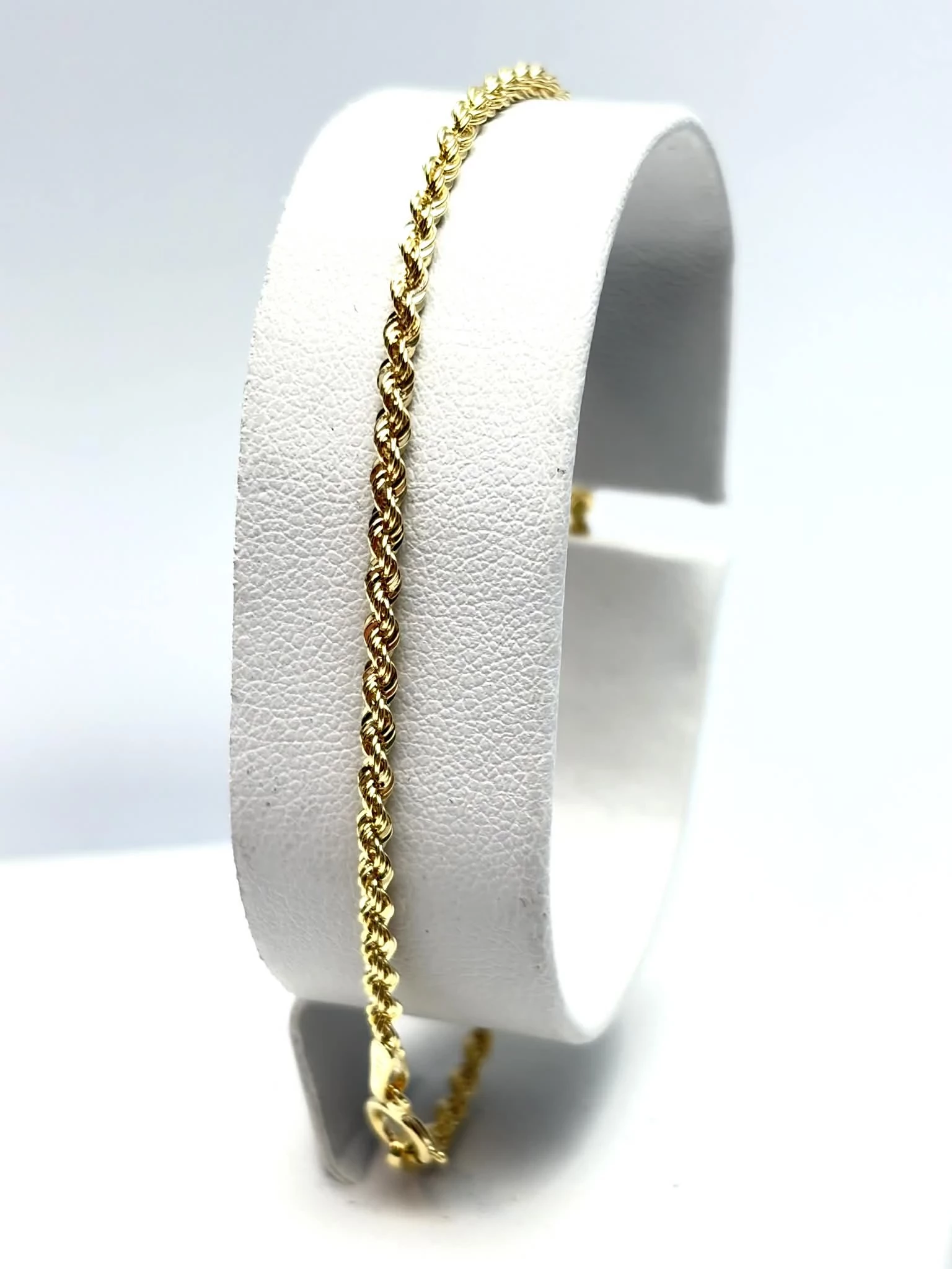 piekna-zlota-bransoletka-585-099g-18cm-ean-gtin-5900025430446