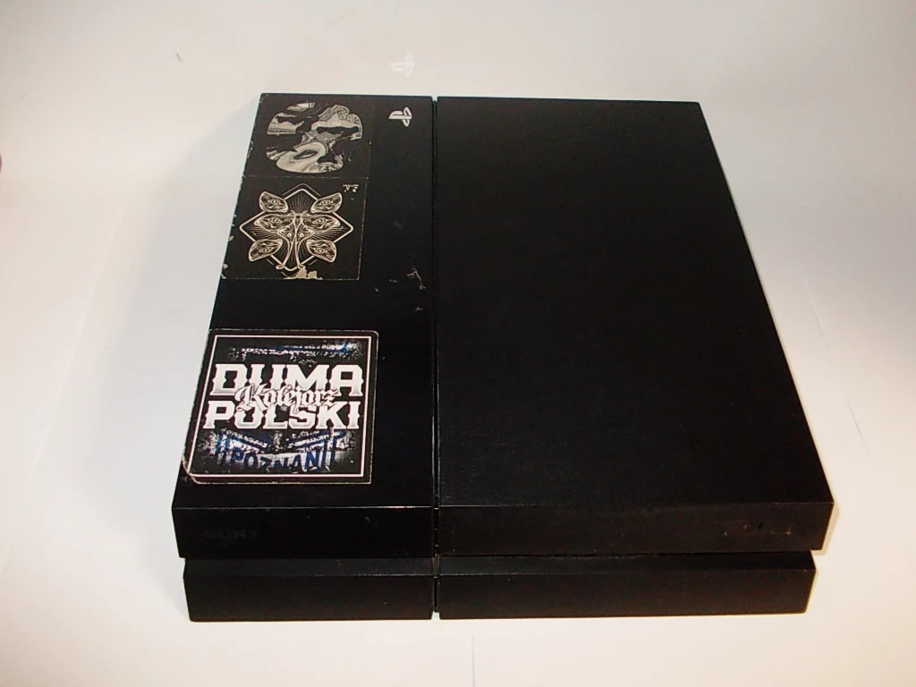 konsola-ps4-classic-500gb-2x-pad-ean-gtin-0711719816713