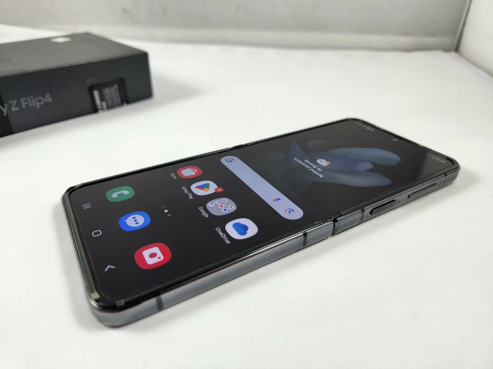 samsung-galaxy-z-flip-4-128gb-pudelko-igla-kod-producenta-sm-f721bzageue