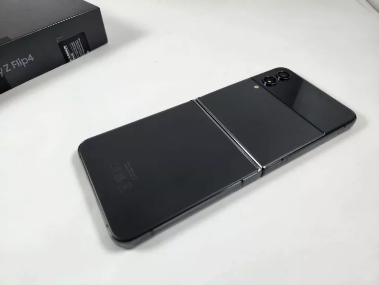 samsung-galaxy-z-flip-4-128gb-pudelko-igla-typ-202685-212929
