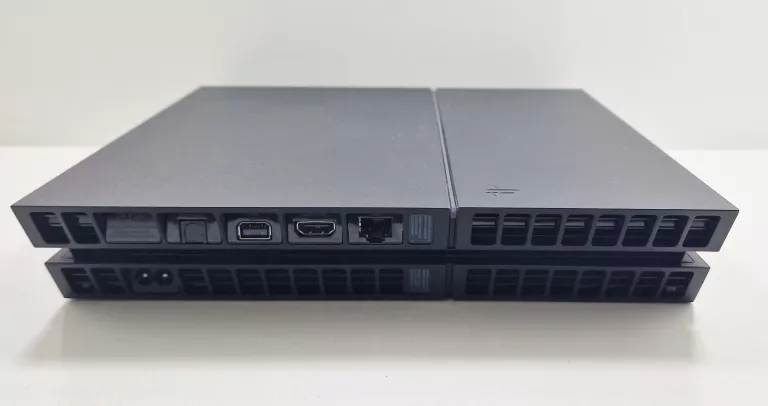 konsola-sony-ps4-cuh-1216b-1tb-pad-kabel-gry-w-zestawie-205998-225574
