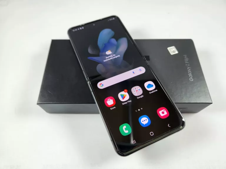 samsung-galaxy-z-flip-4-128gb-pudelko-igla-wielka-rzeznicka-1-srem-centrum