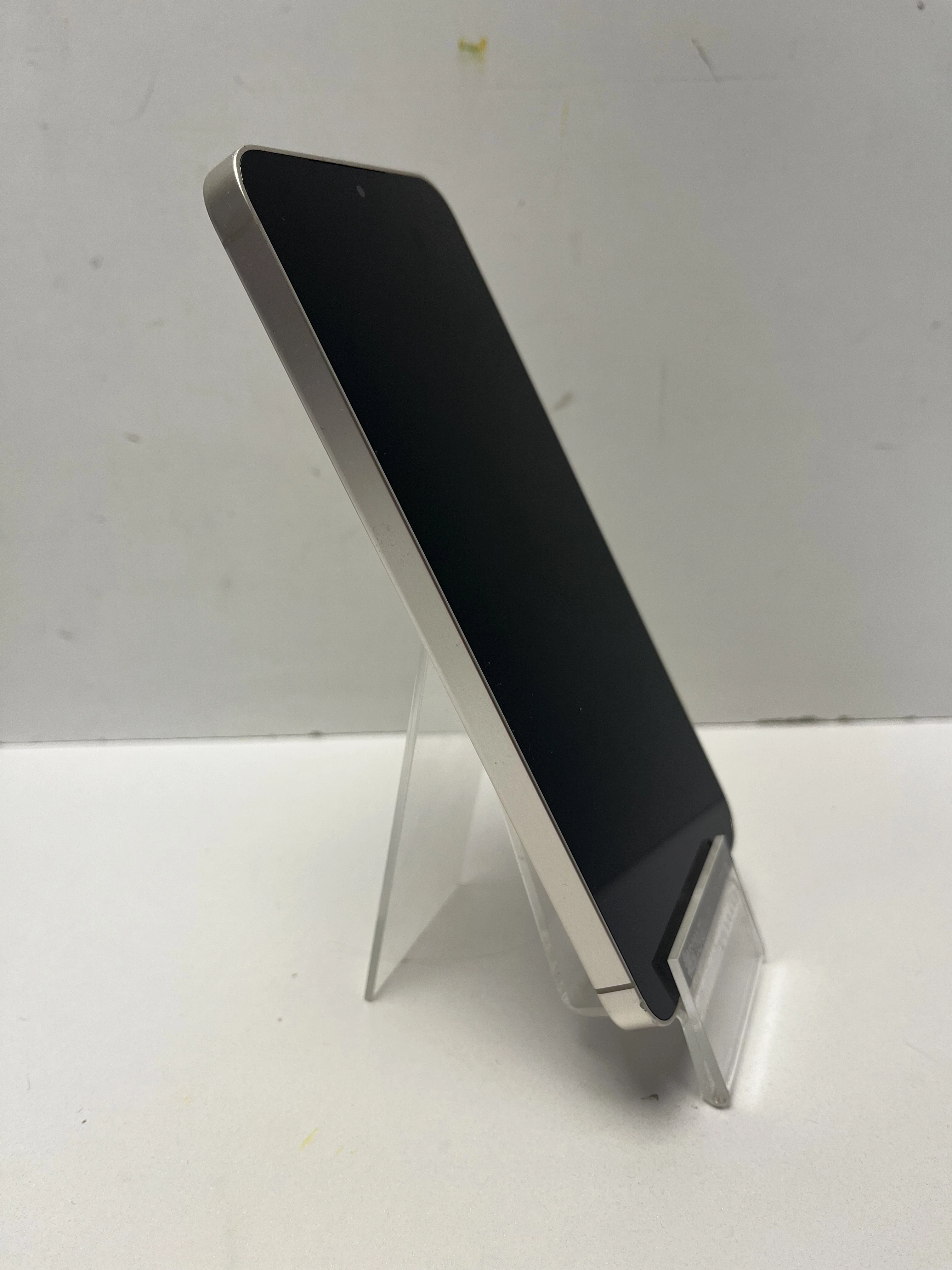 telefon-samsung-galaxy-s24-12512gb-przekatna-ekranu-670