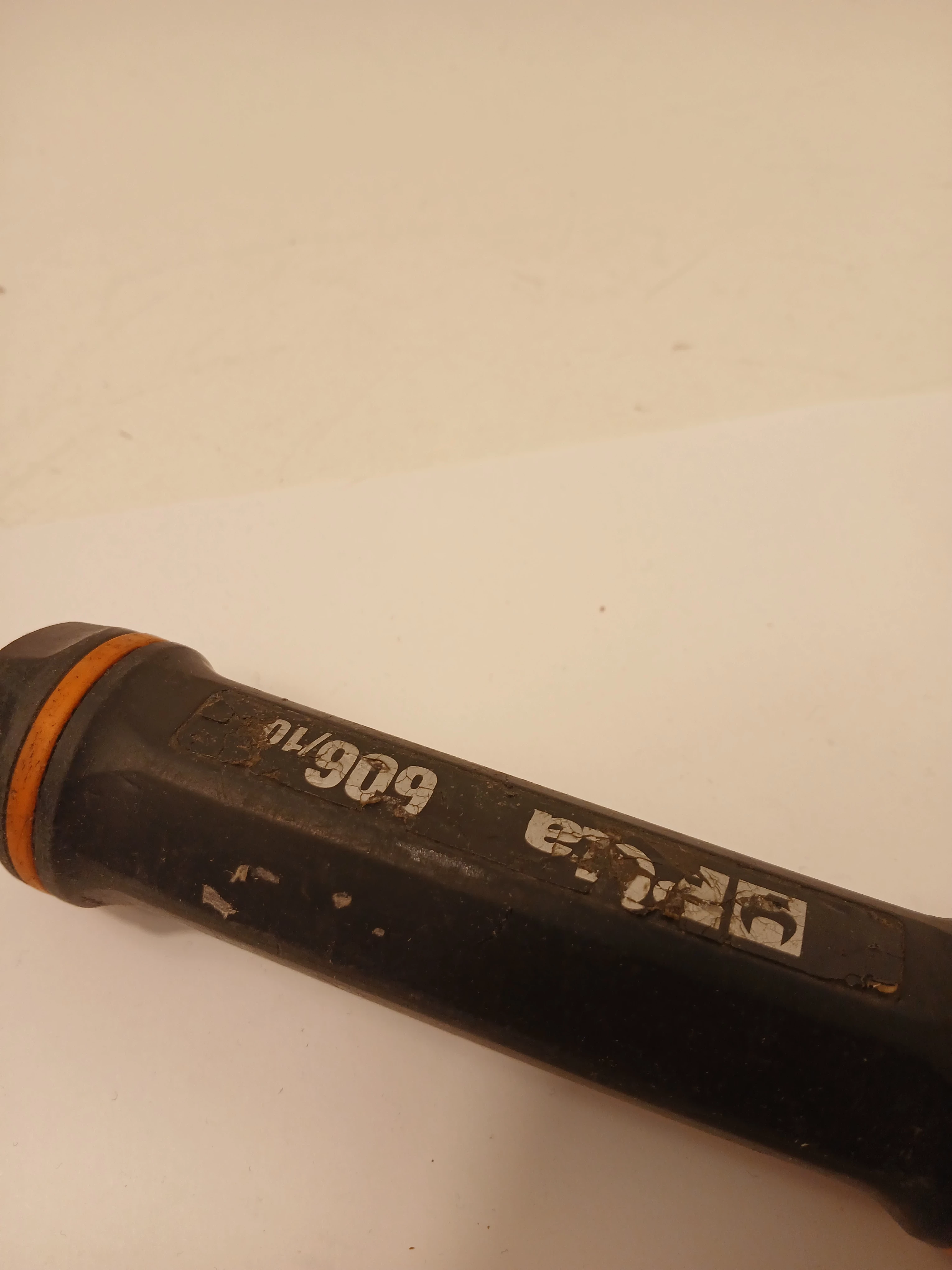 klucz-dynamometryczny-20-100nm-38-ean-gtin-8054809362151