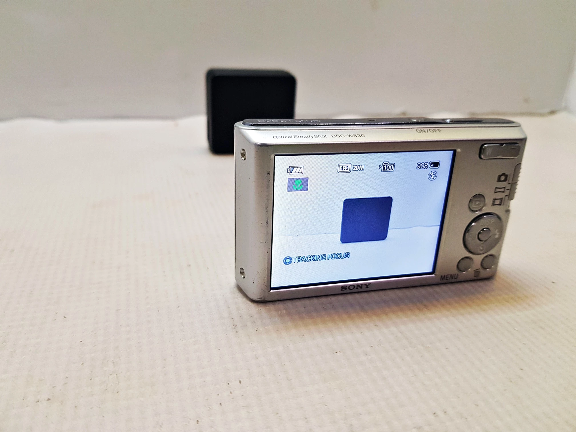 aparat-cyfrowy-sony-dsc-w830-lad-ean-gtin-4905524972443