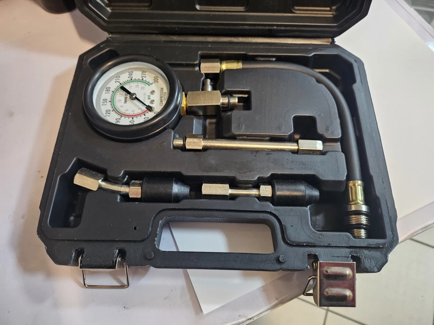 yato-yt-73011-miernik-cisnienia-sprezania-ean-gtin-5906083217555