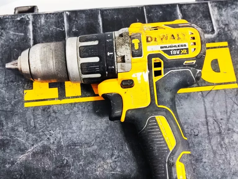 wkretarka-dewalt-dcd796-kod-producenta-dcd796n