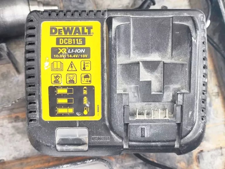 wkretarka-dewalt-dcd796-pojemnosc-akumulatora-000