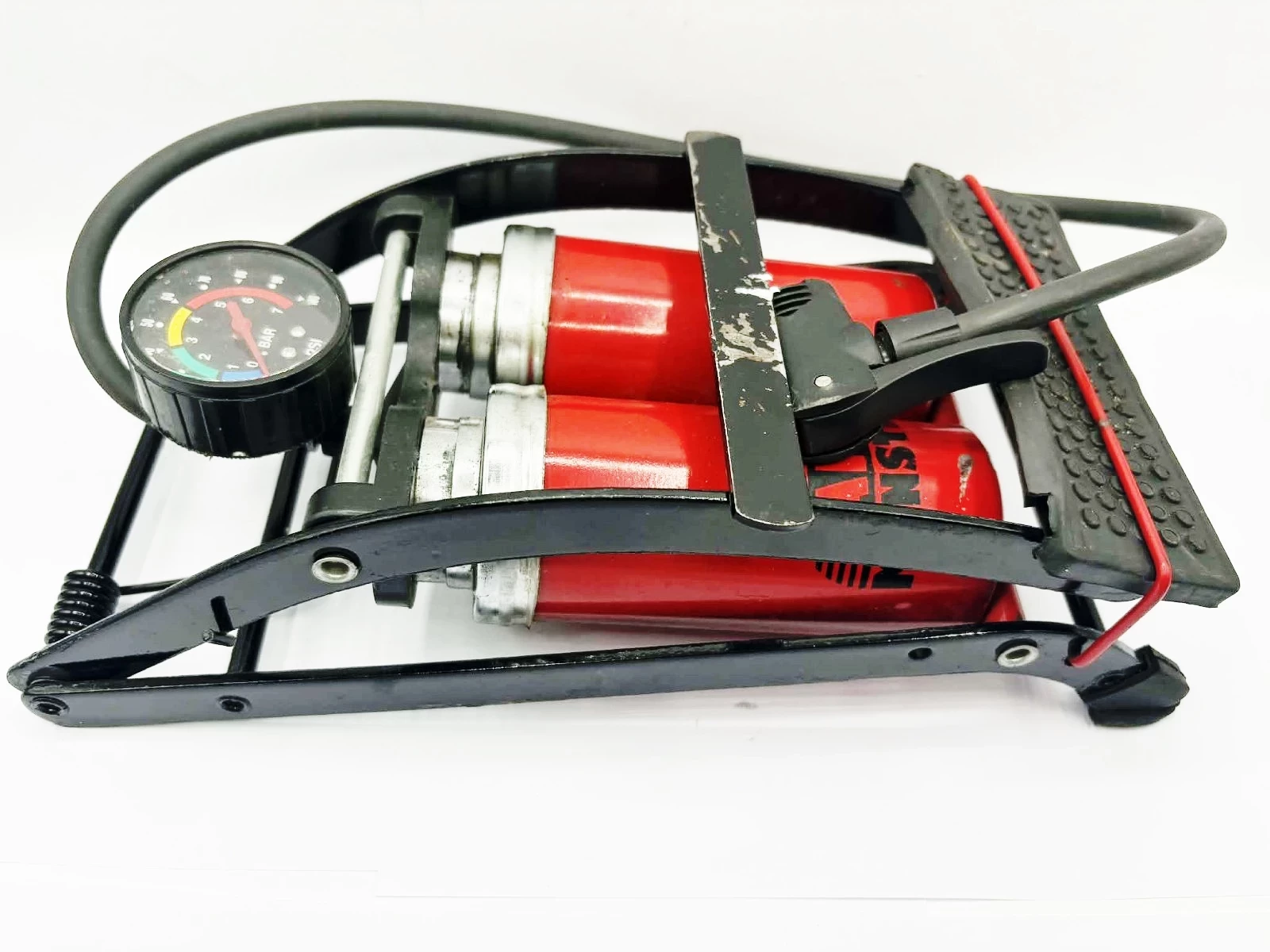 pompka-nozna-air-monster-at-okazja-at-sredzka-28-wroclaw