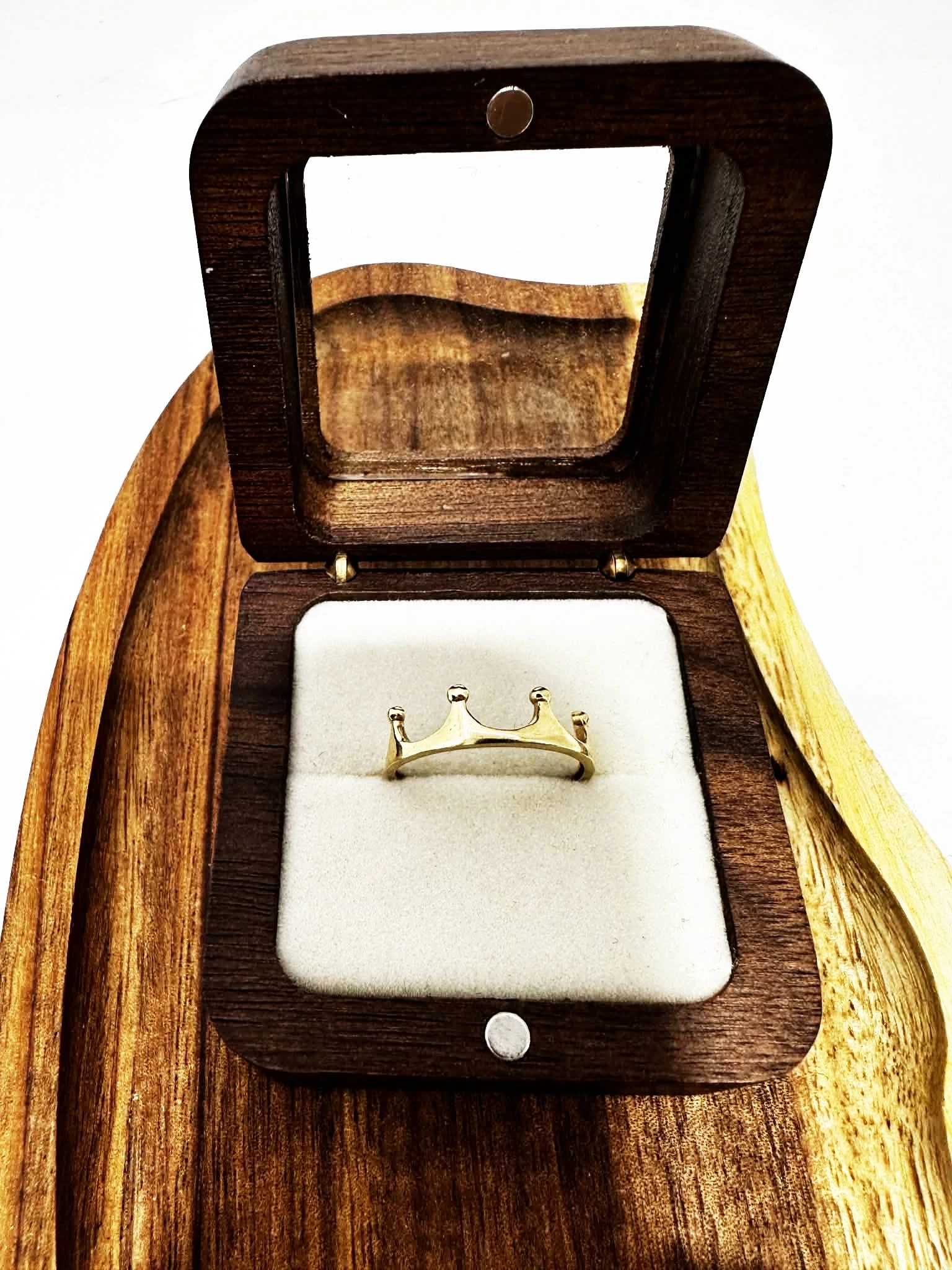 zloty-pierscionek-korona-585-138g-r17-kamien-17088-524288