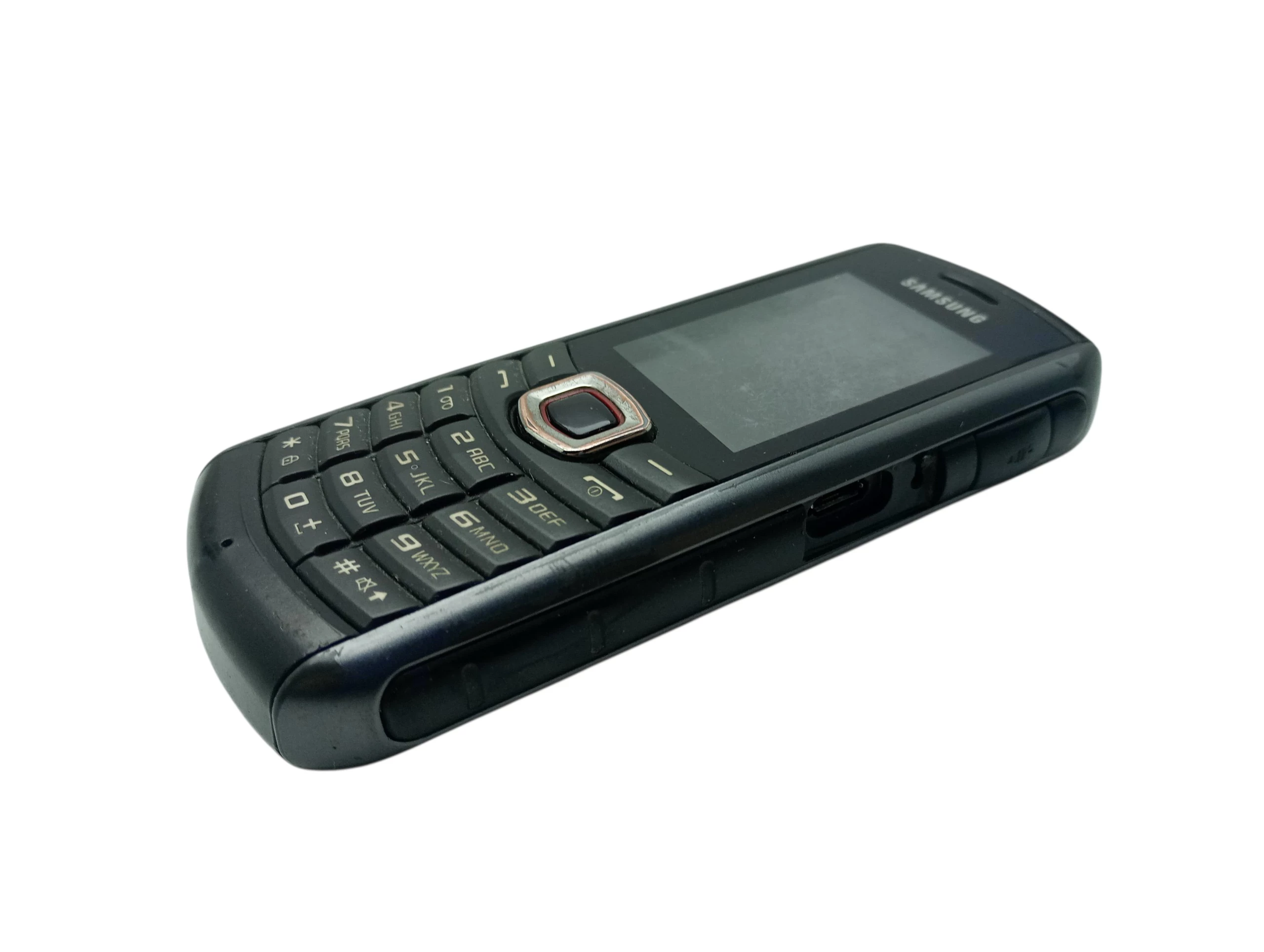 telefon-samsung-solid-b2710-czarny-2mpx-1300mah-2-kod-producenta-gt-b2710ikaxeo