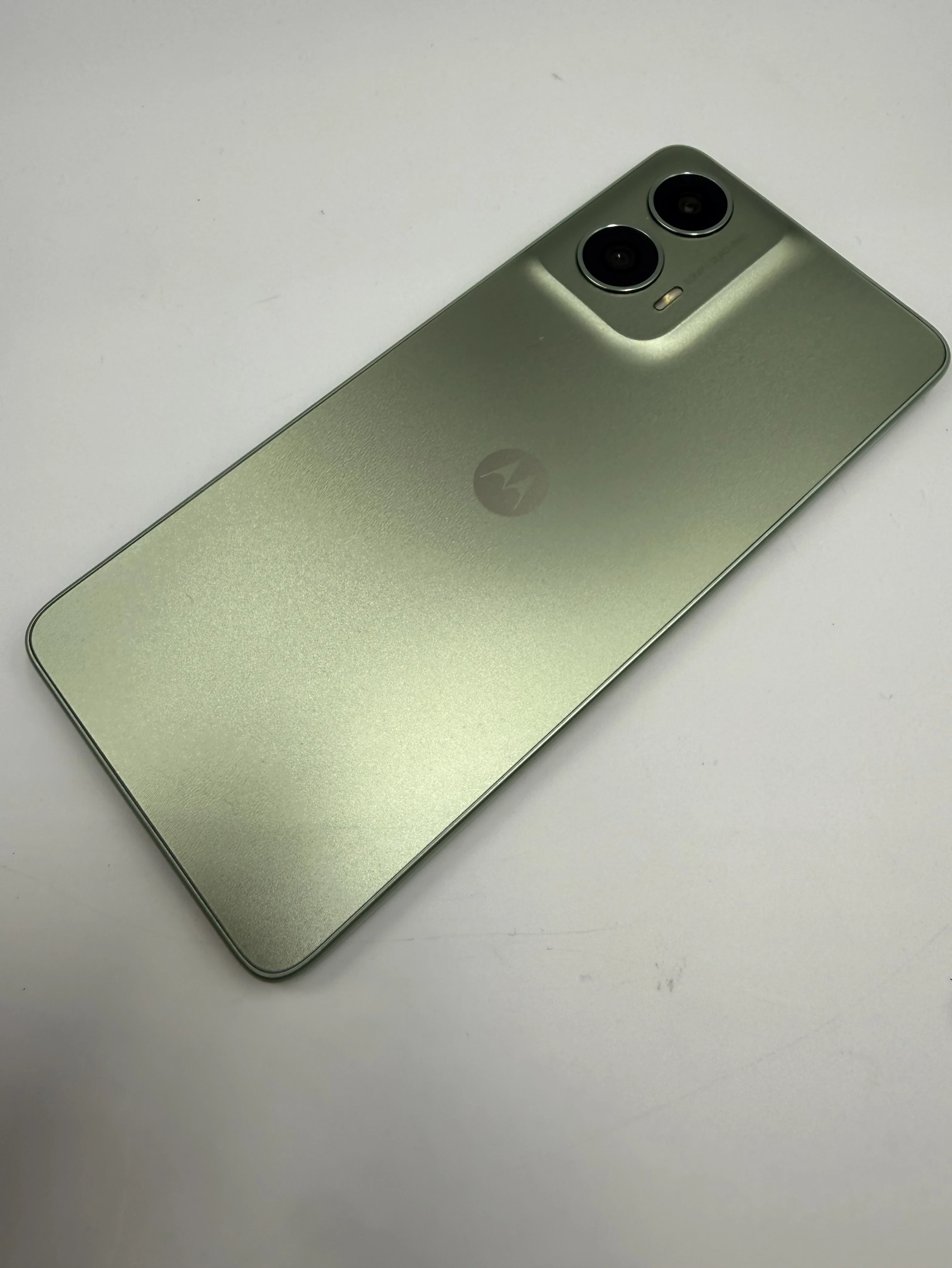 telefon-motorola-moto-g24-8gb-ram128gb-komplet-gwa-kod-producenta-pb180014pl