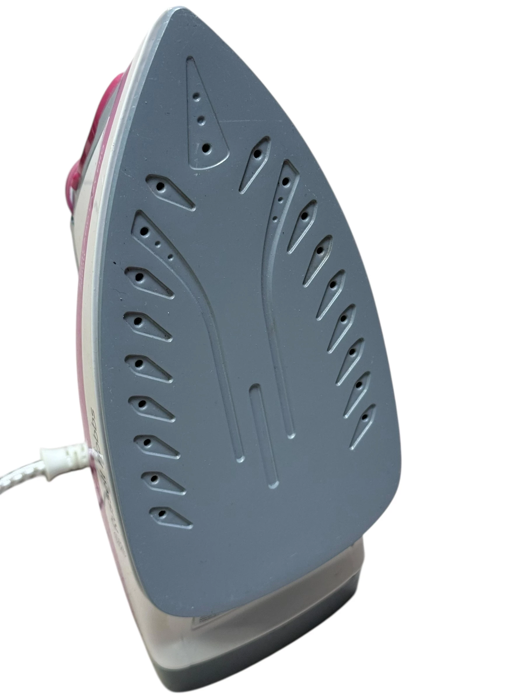 zelazko-parowe-rozowe-russell-hobbs-2600w-model-supreme-steam-light-easy-pro