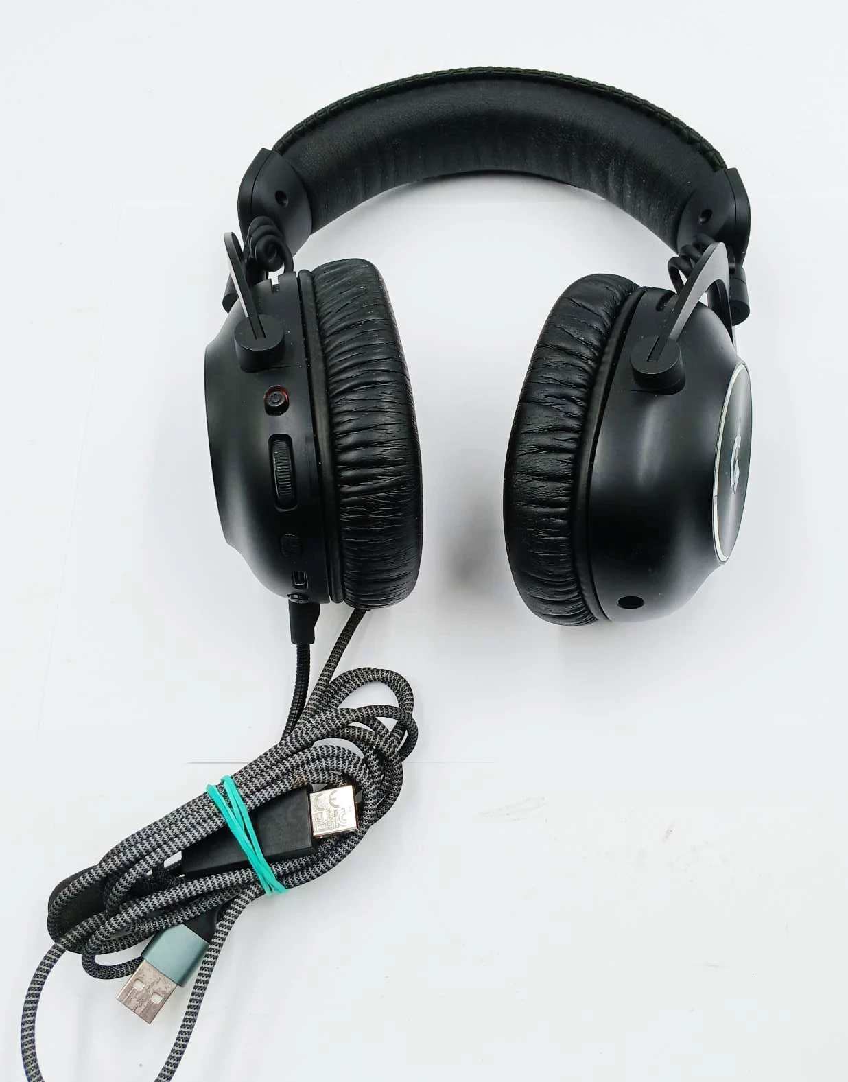 sluchawki-logitech-pro-x-2-lightspeed-kabel-usb-pendrive-ean-gtin-5099206109056