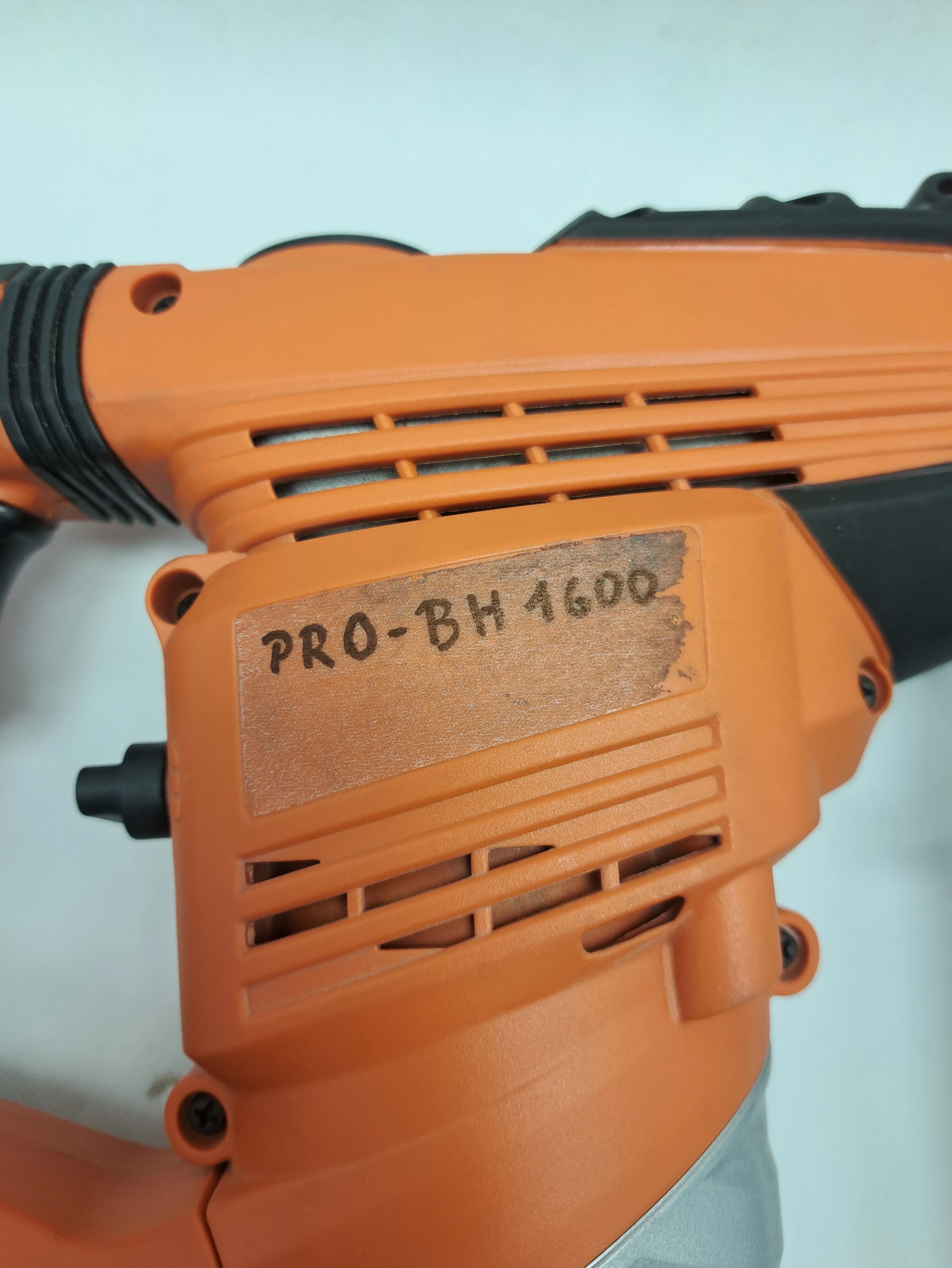 mlot-udarowy-toolson-pro-bh-1600walizka-typ-uchwytu-128474-1