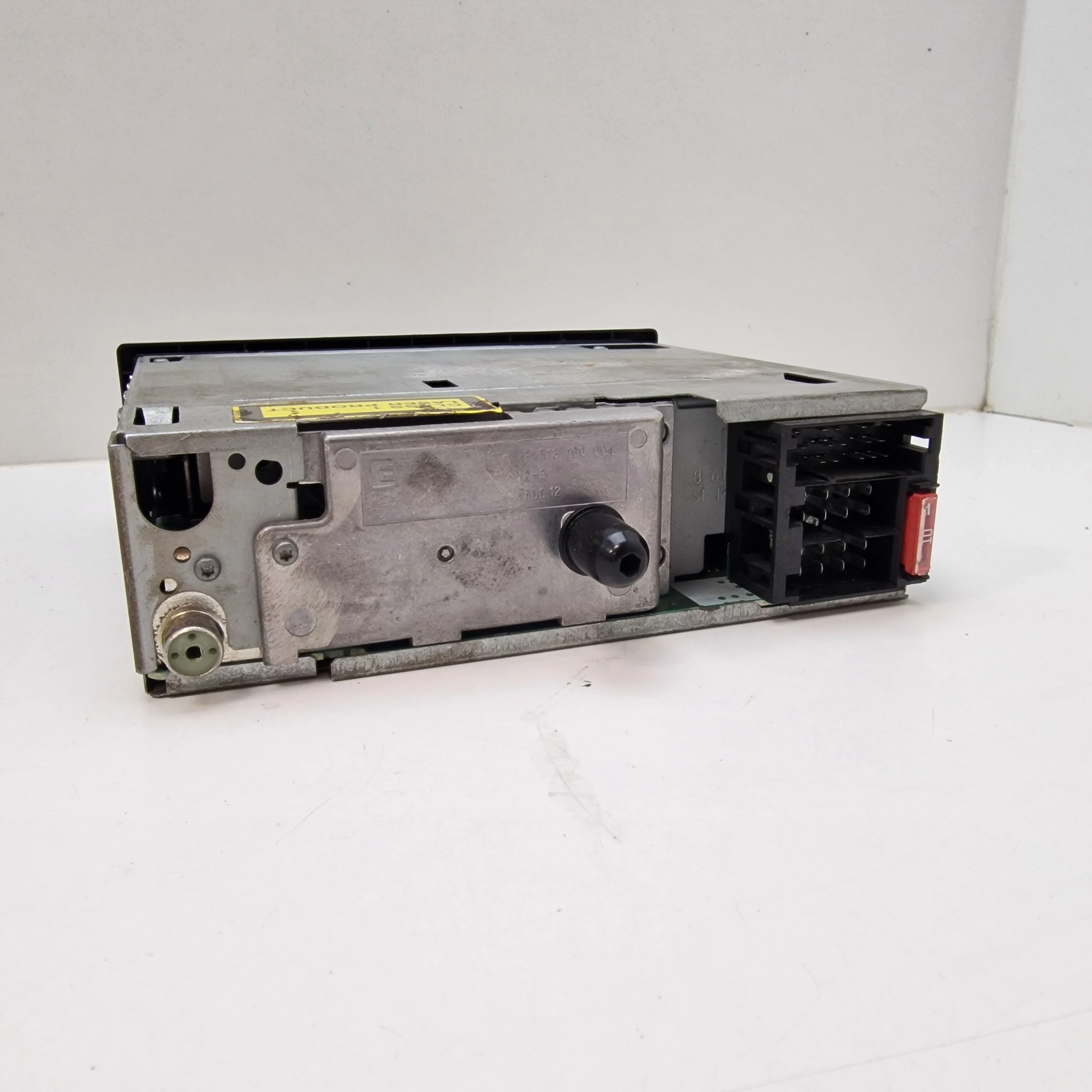 radio-samochodowe-blaupunkt-santa-cruz-mp36-montaz-205798-224906