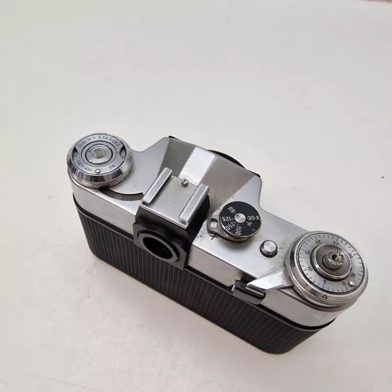 aparat-analogowy-zenit-e-zawiera-baterie-250685-2006717
