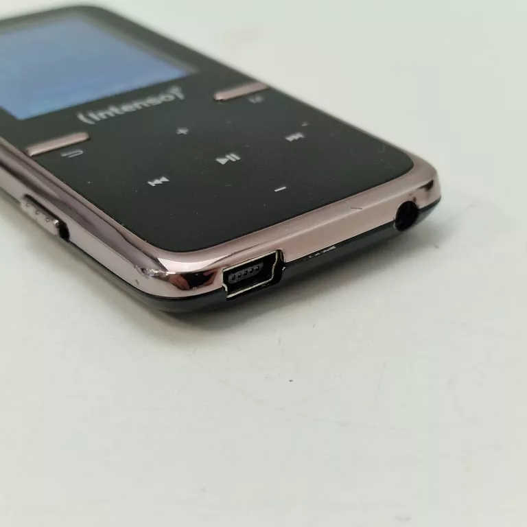 odtwarzacz-mp4-intenso-ean-gtin-4034303015122