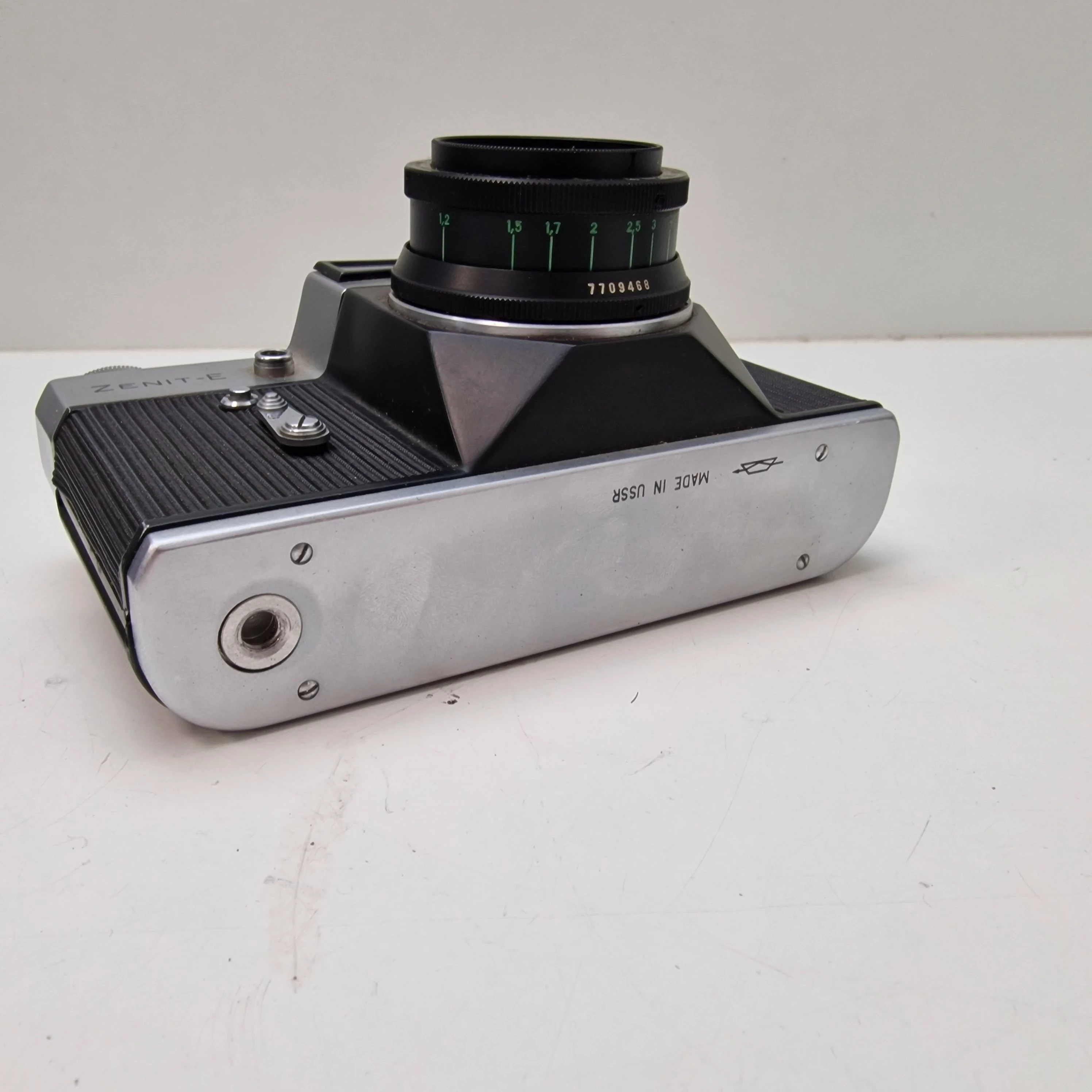 aparat-analogowy-zenit-e-product-id-88b99c15-a307-4772-ab74-d81d8d97ee7c