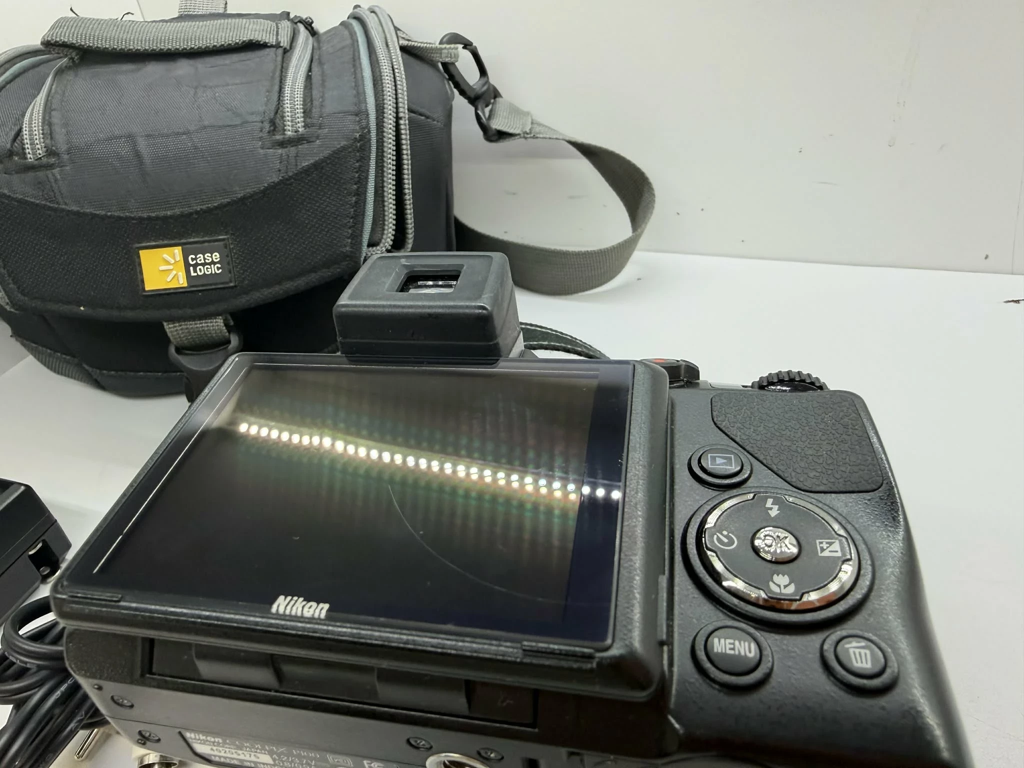 aparat-cyfrowy-nikon-coolpix-p100etui-ladowarka-2x-bateria-kod-producenta-jzjz