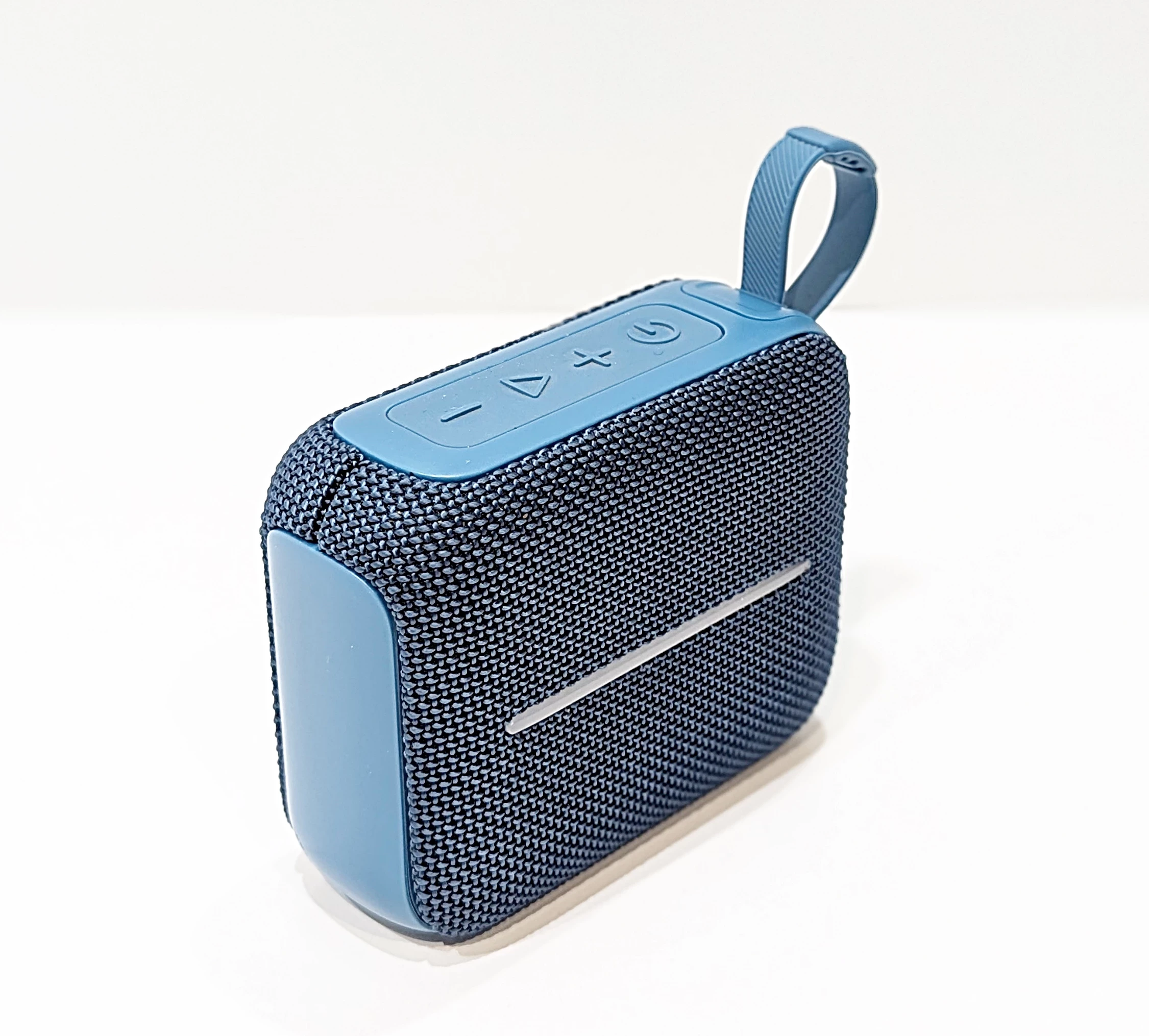 glosnik-bluetooth-niebieski-funkcje-221089-8