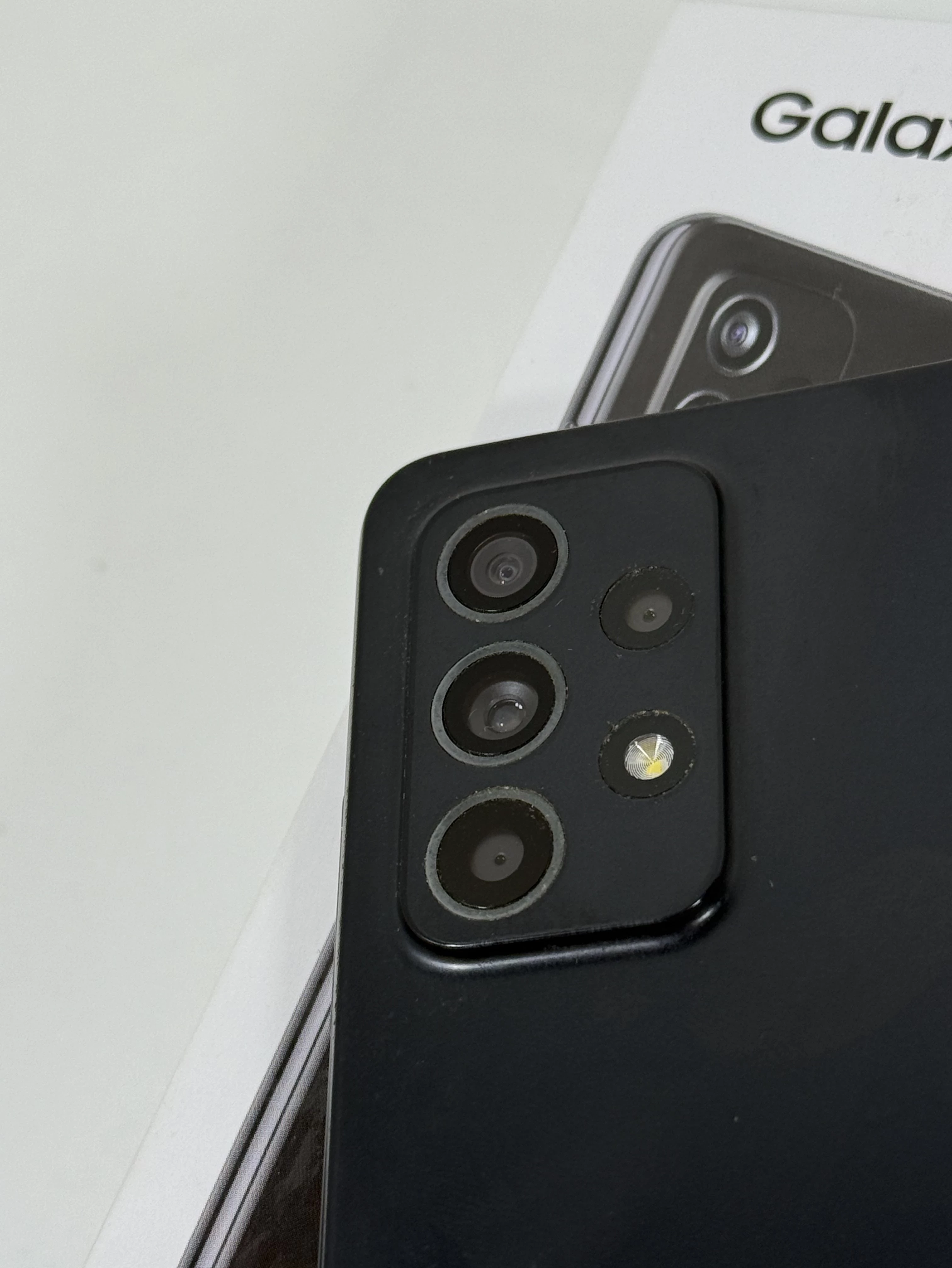 telefon-samsung-a52s-5g-128gb-stan-11323-2