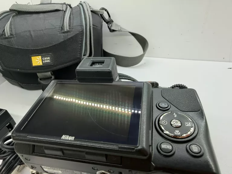 aparat-cyfrowy-nikon-coolpix-p100etui-ladowarka-2x-bateria-kod-producenta-jzjz