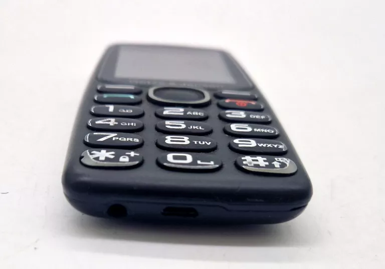 telefon-gotze-jensen-gfe303-przekatna-ekranu-240