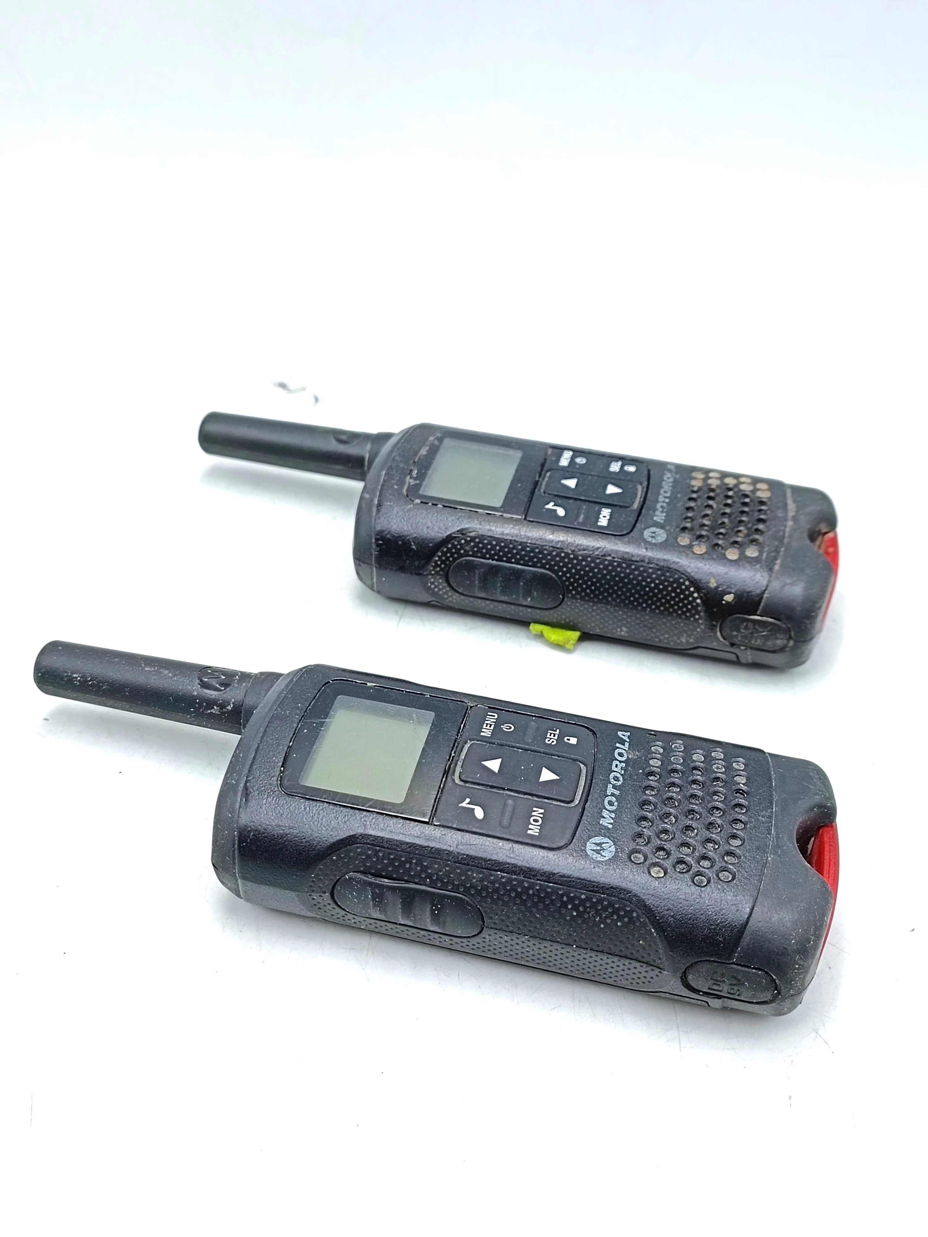 2-krotkofalowki-motorola-tlkr-t60-lad-liczba-sztuk-1