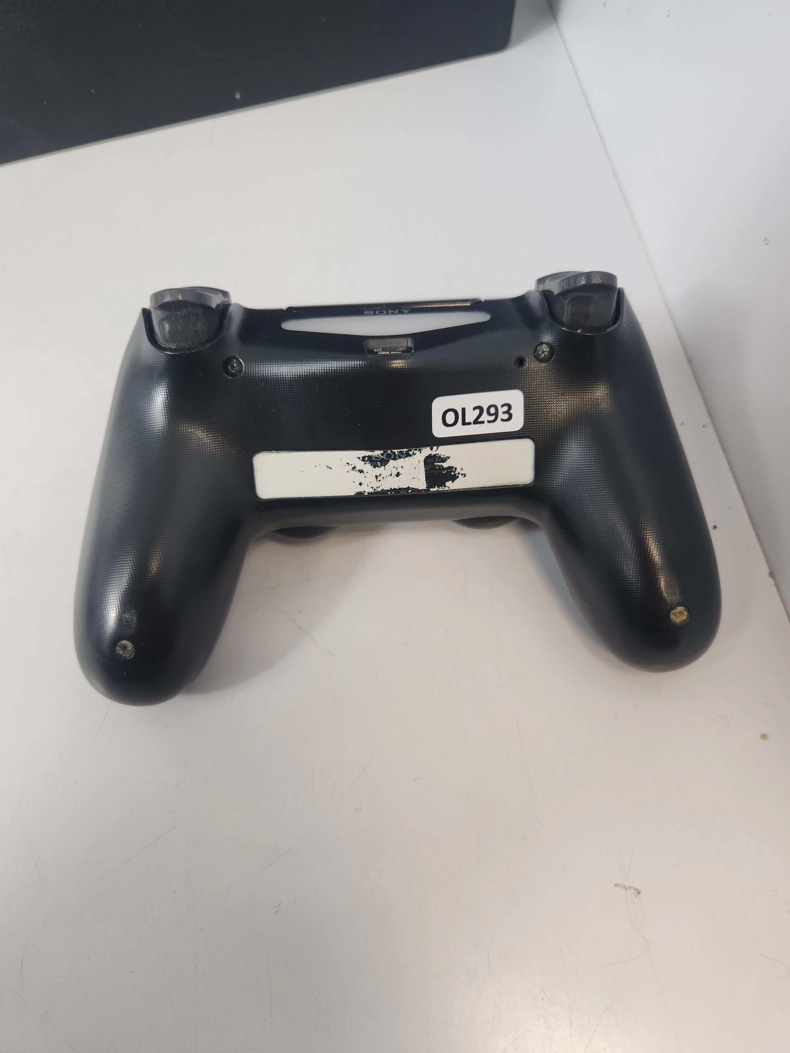 konsola-playstation-4-pro-1tb-kolor-249512-1647413