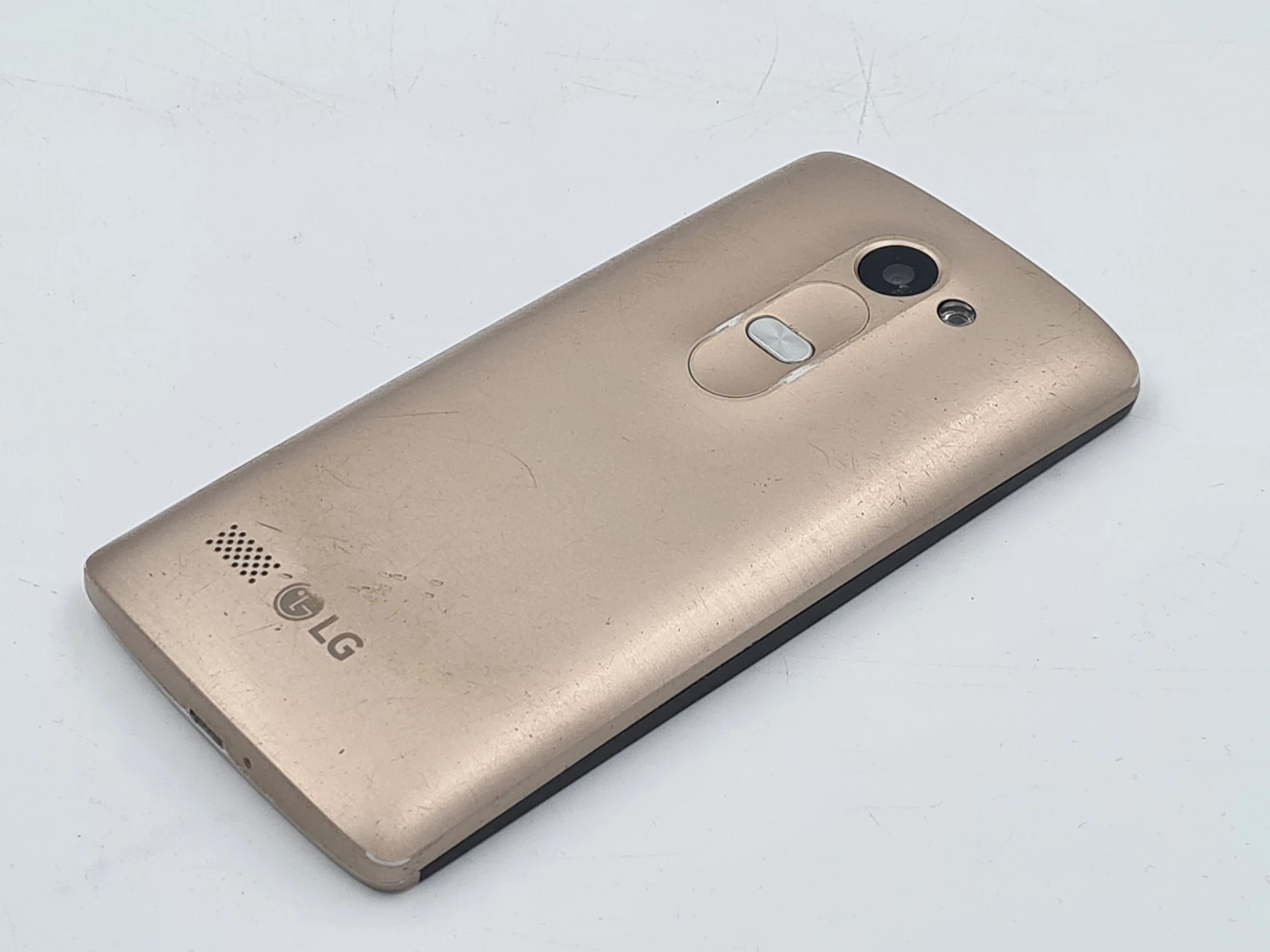 telefon-lg-leon-4g-lte-typ-202685-212929