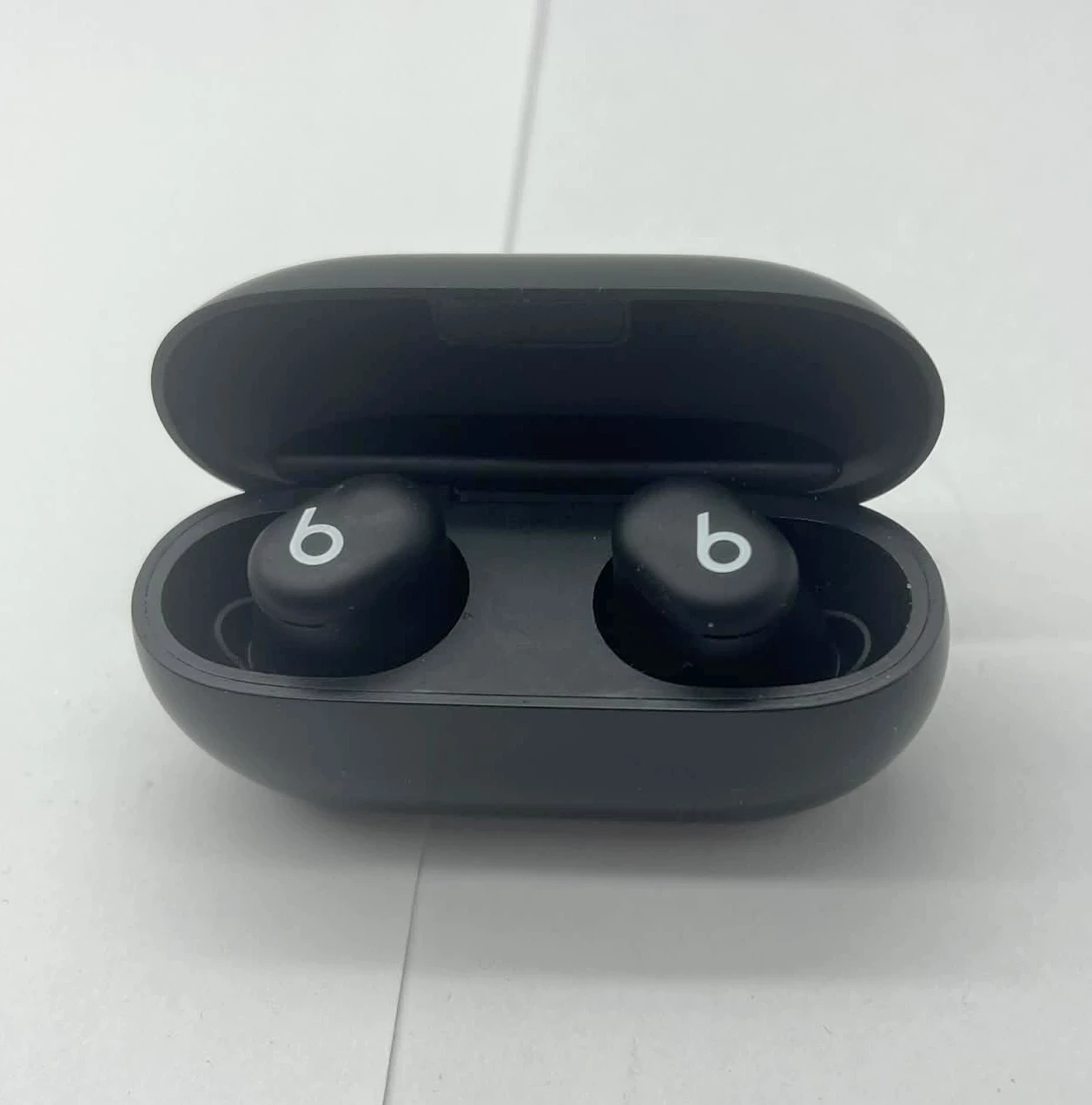 sluchawki-dokanalowe-beats-solo-buds-szary-al-legionow-5030-lomza