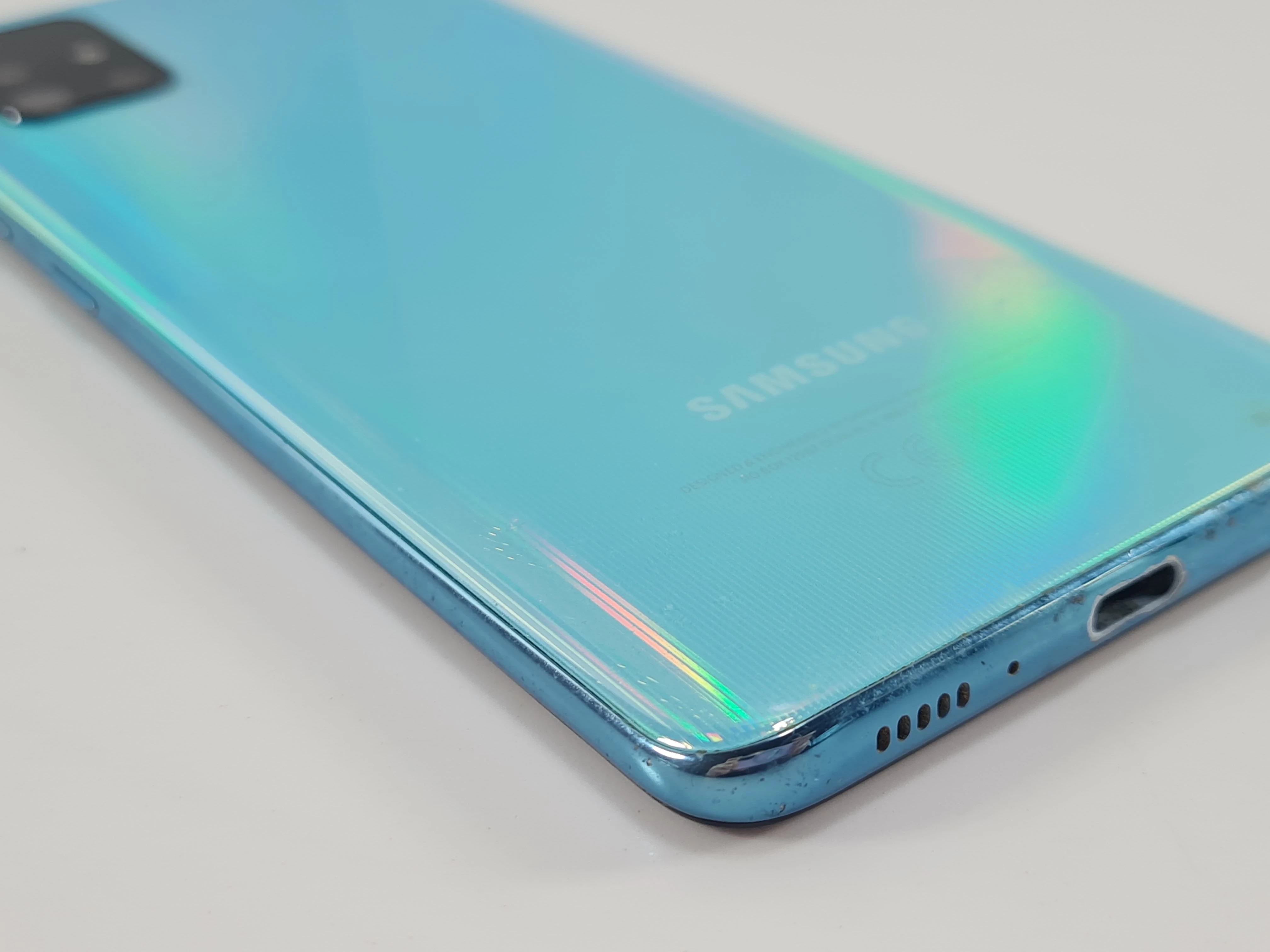 telefon-samsung-galaxy-a51-4128gb-przekatna-ekranu-650