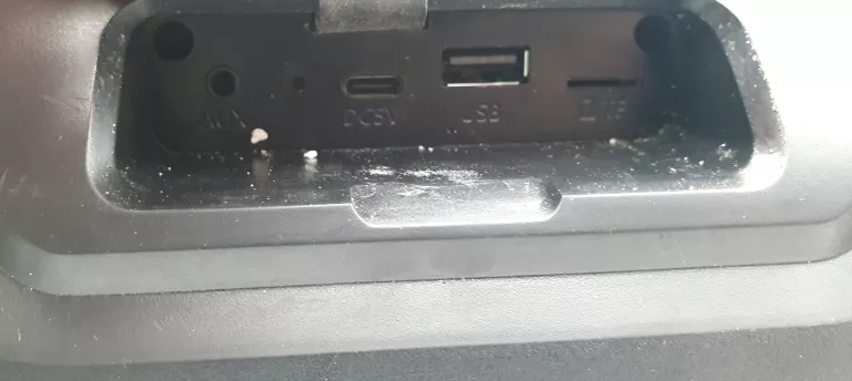 glosnik-przenosny-manta-spk-215-czarny-ean-gtin-5903089905325