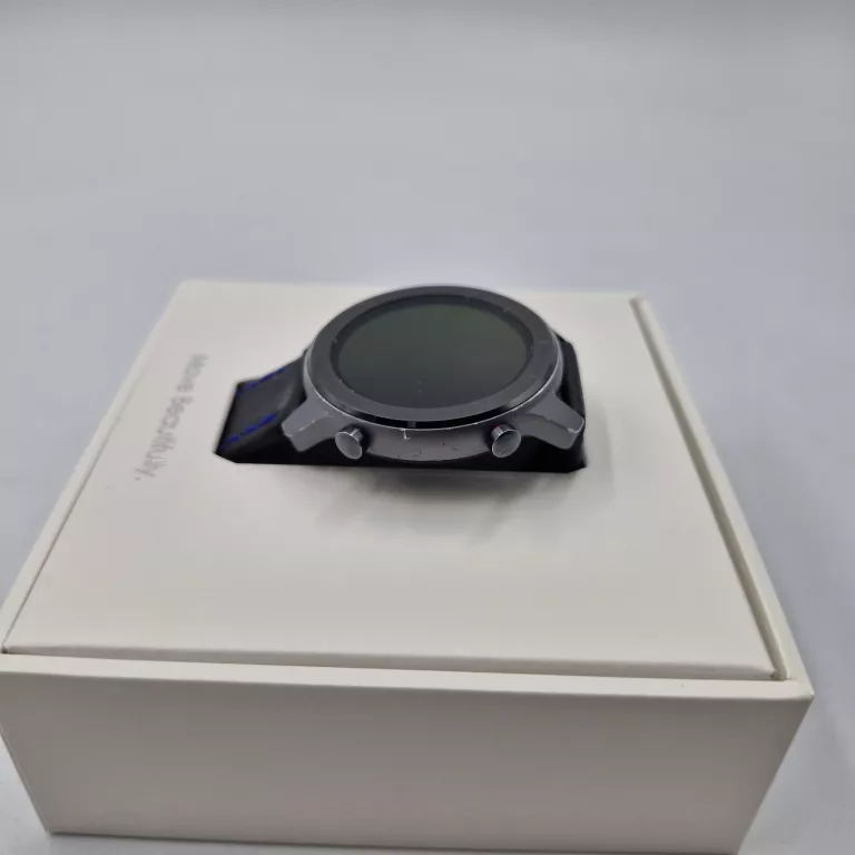 smartwatch-amazfit-gtr-pud-stan-11323-2