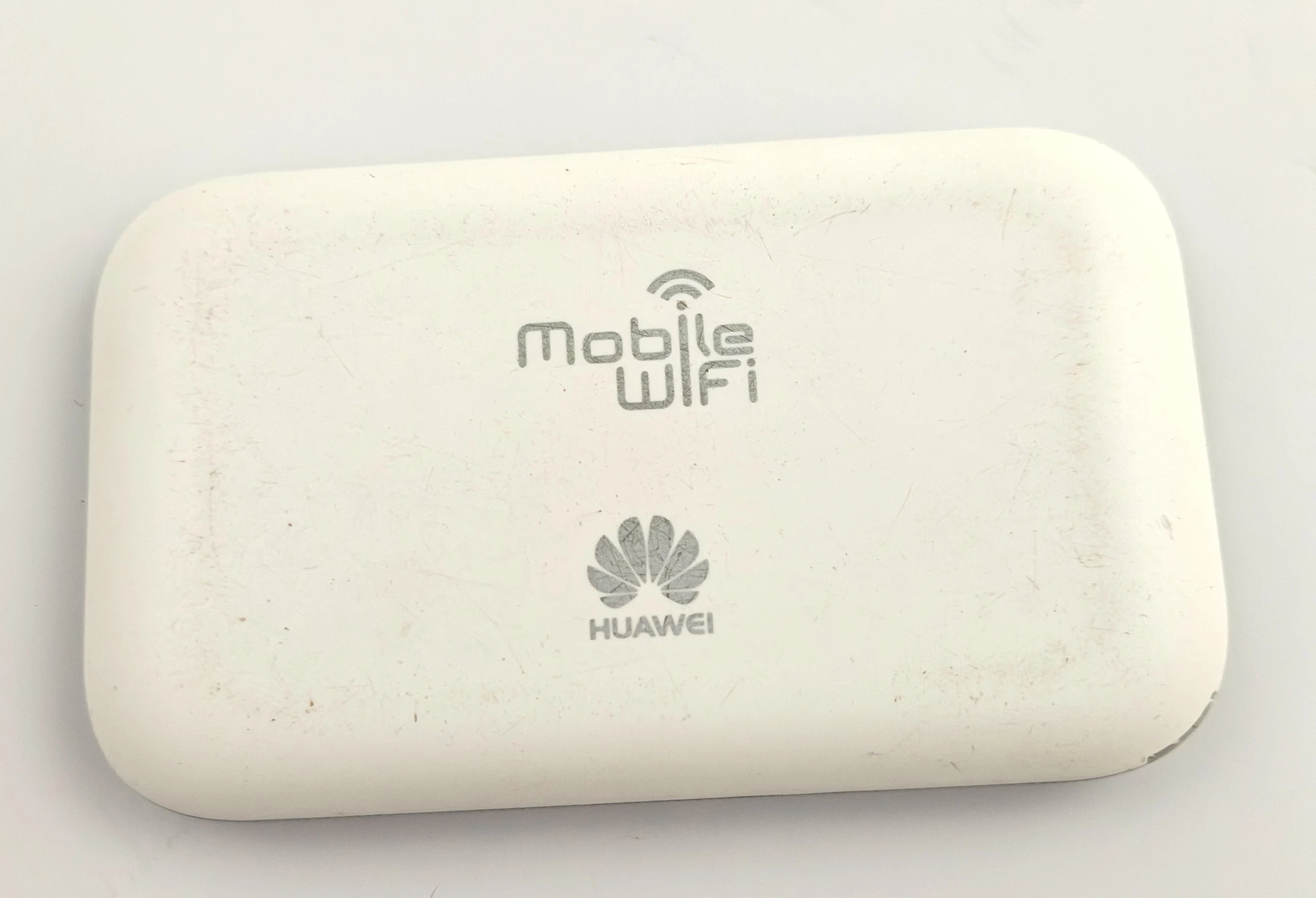router-mobilny-huawei-4g-lte-e5573-stan-11323-2