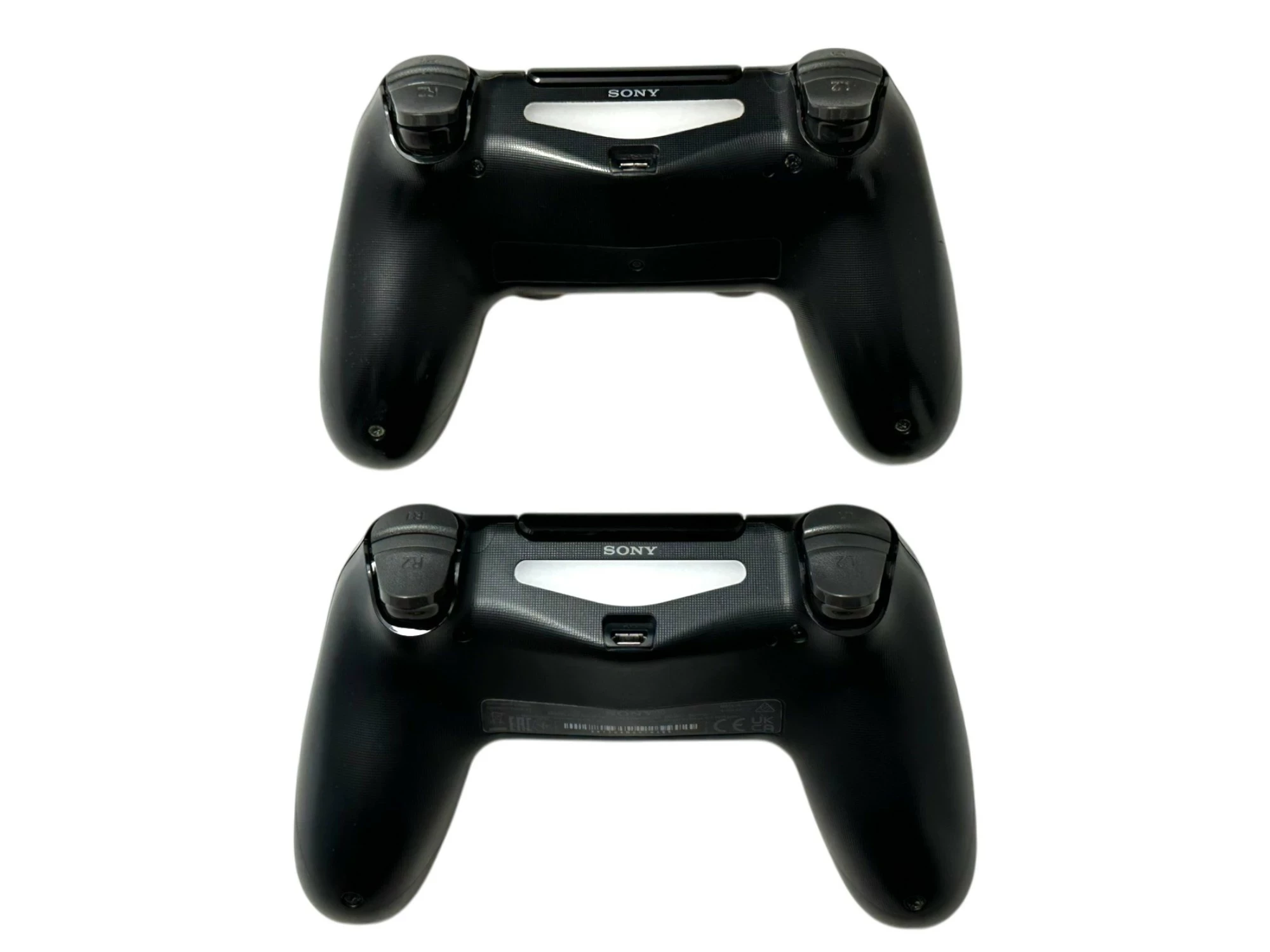 konsola-sony-playstation-4-pro-ps4-cuh-7216b-1tb-1000gb-2-pady-gra-kolor-249512-1647413