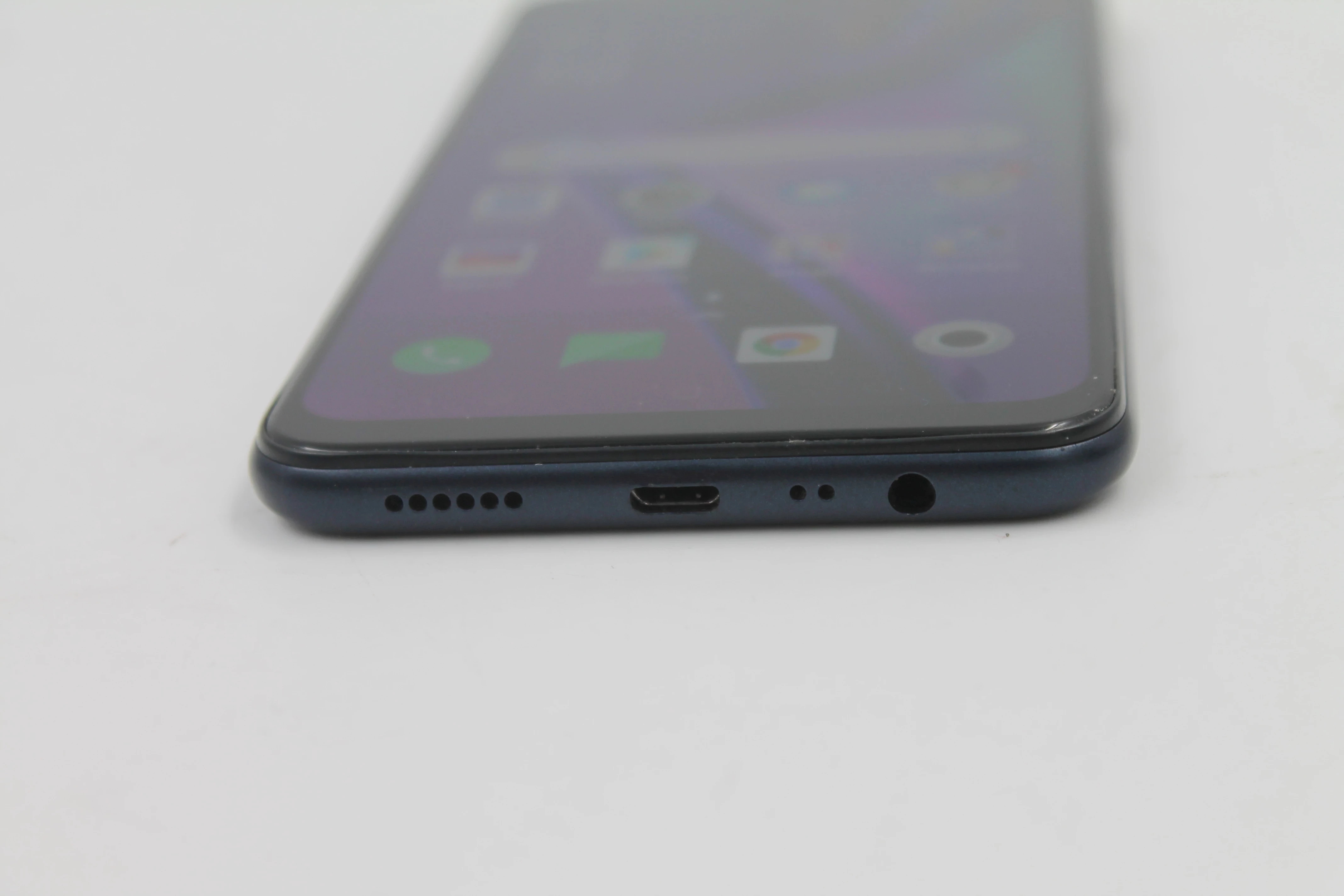 oppo-a12-464gb-622-czarny-goly-typ-202685-212929