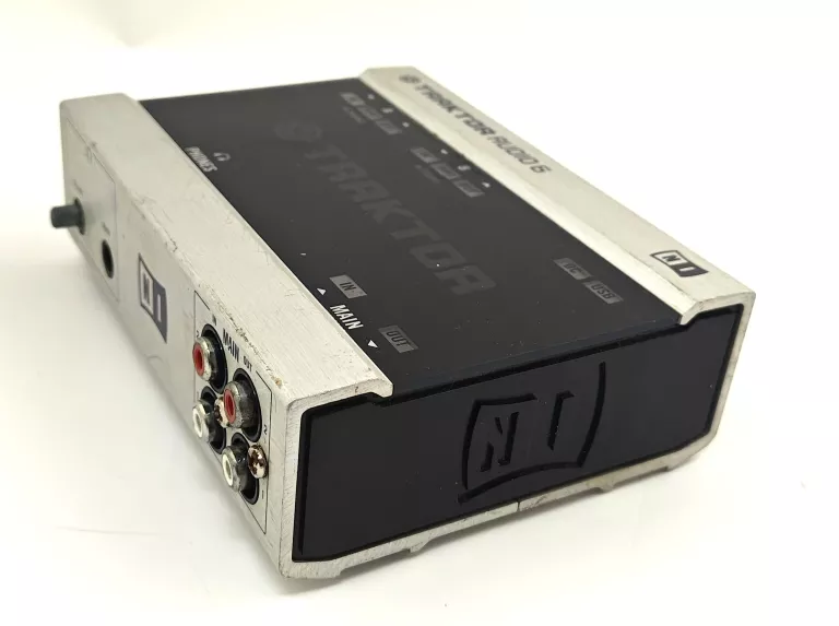 karta-dzwiekowa-traktor-audio-6-stan-11323-2