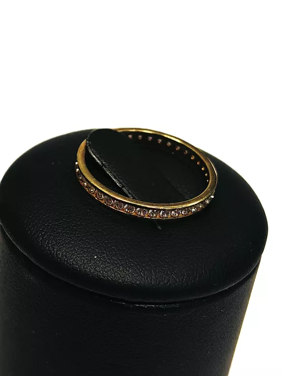 pierscionek-obraczka-wysadzona-cyrkoniami-proby-375-w150-r20-material-15835-2