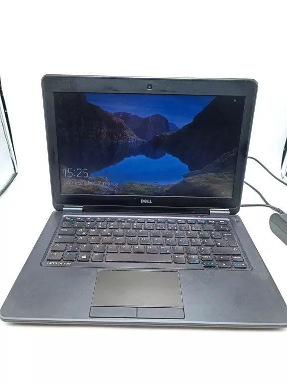 laptop-dell-latitude-e7250-i5-5300u-8gb-256gb-zasilacz-ean-gtin-4718462005650