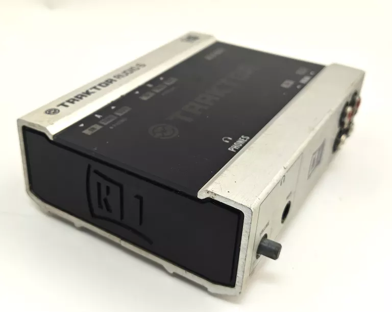 karta-dzwiekowa-traktor-audio-6-1-go-maja-11a-libiaz