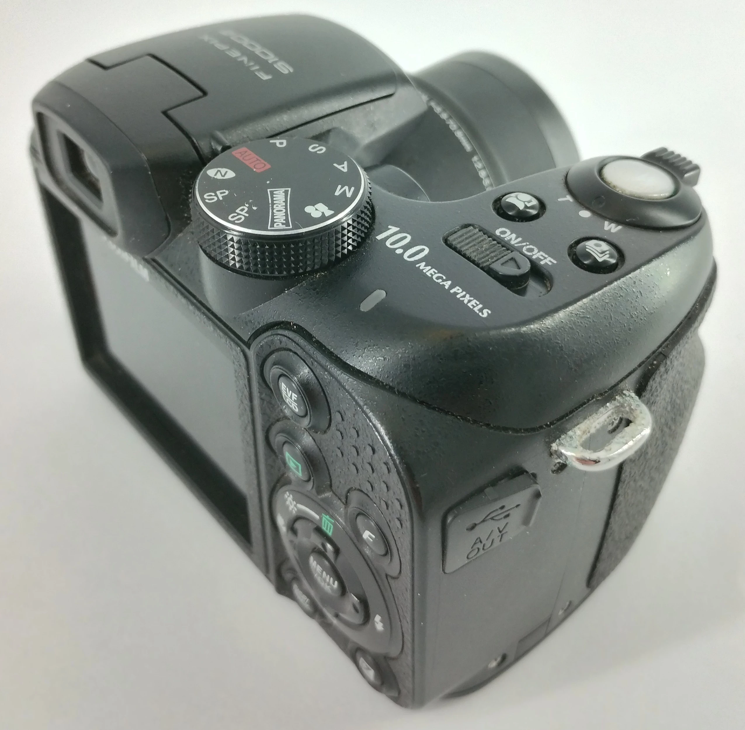 aparat-fujifilm-finepix-s1000fd-zoom-optyczny-1200