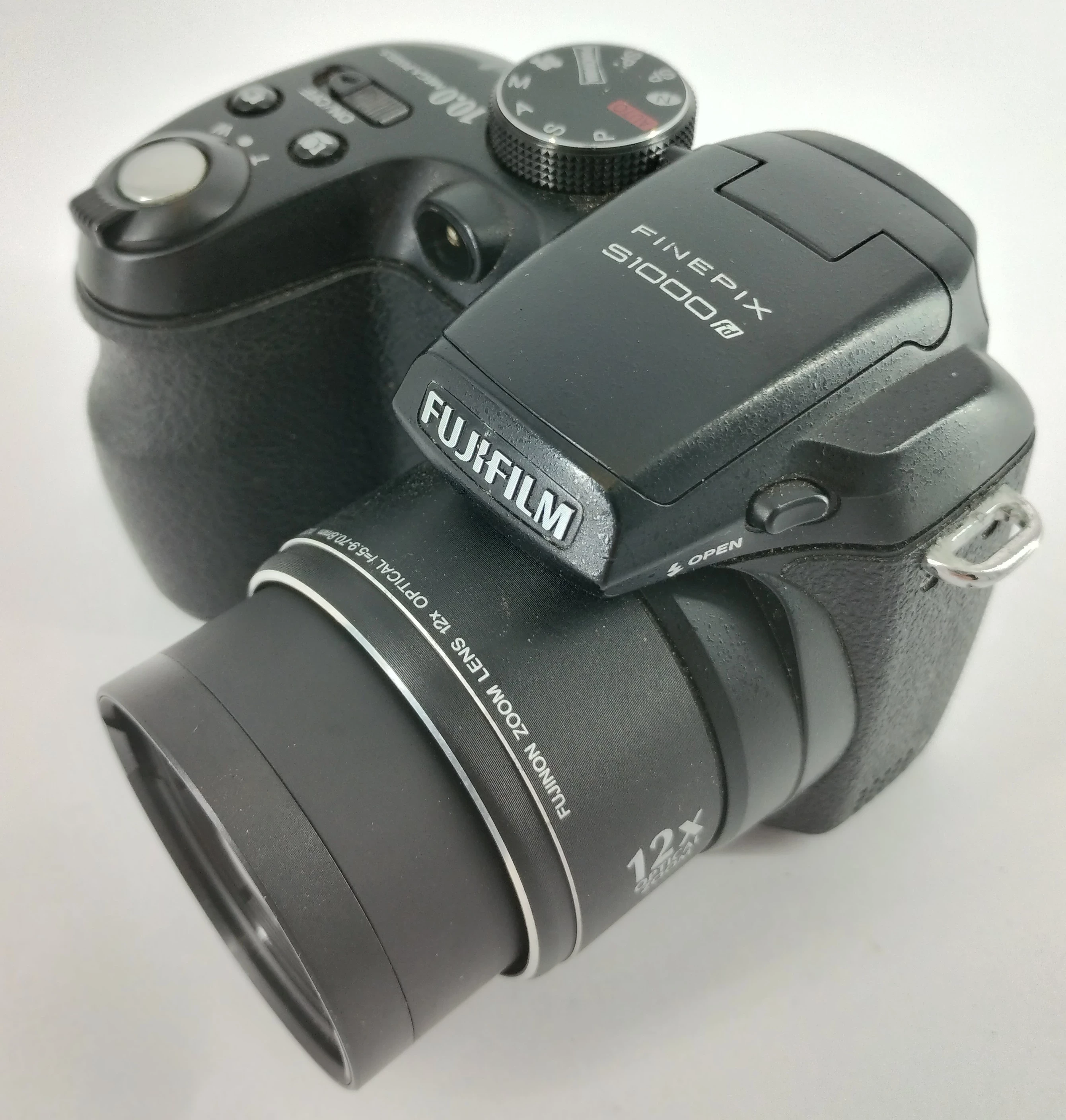 aparat-fujifilm-finepix-s1000fd-stan-11323-2