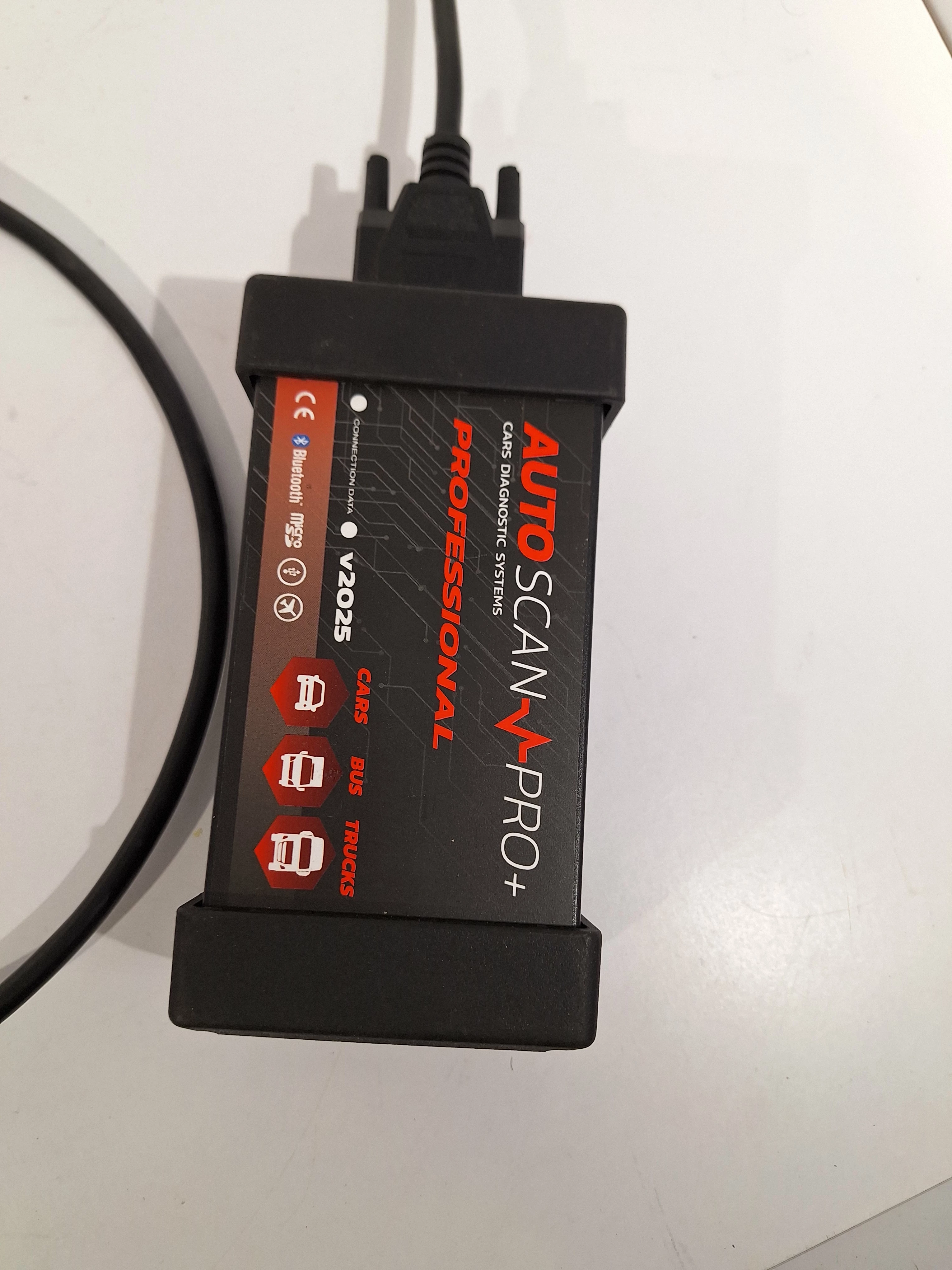 auto-scan-pro-komputer-diagnostyczny-zawiera-baterie-250685-2006716