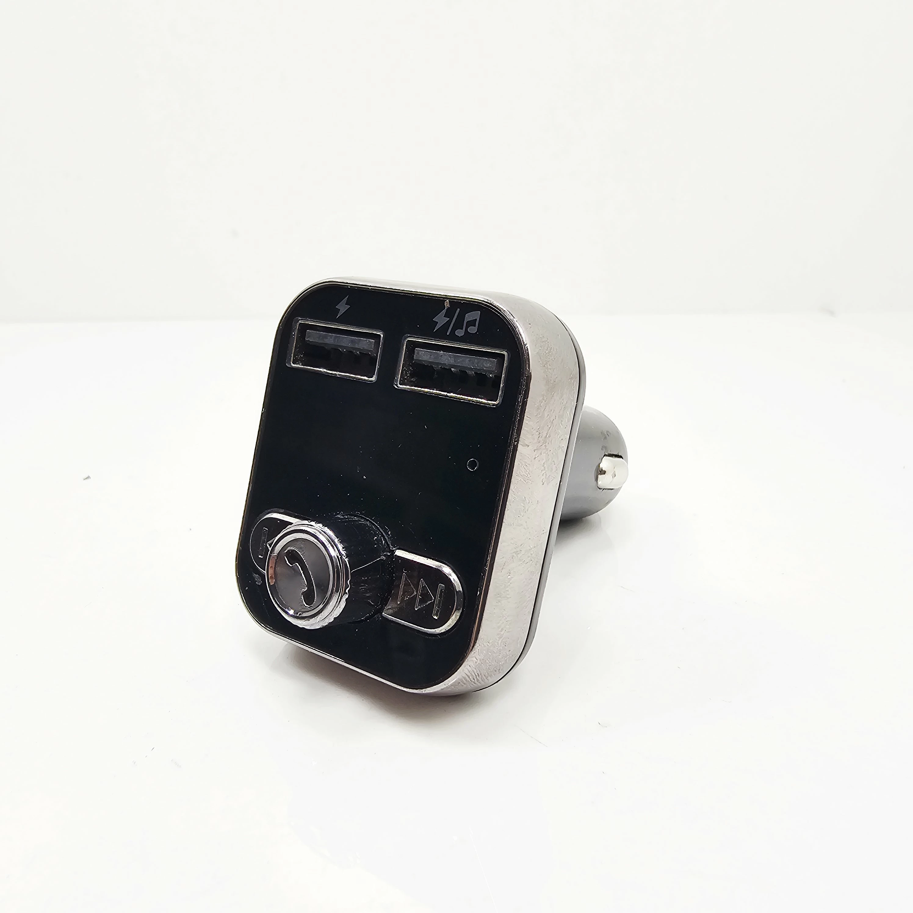 transmiter-samochodowy-obstaro-c29-okopowa-7a-warszawa