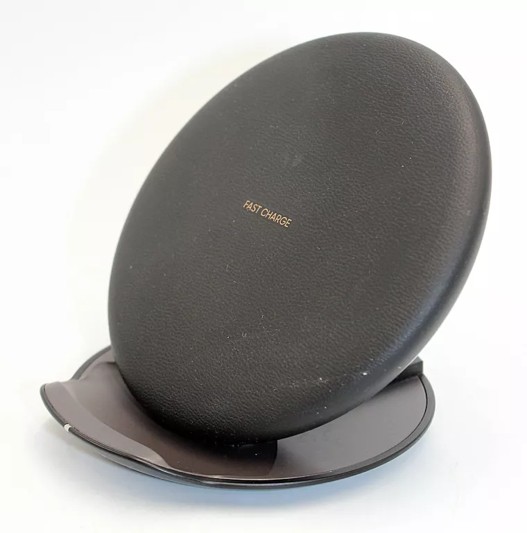 ladowarka-indukcyjna-samsung-ep-pg950-wireless-charger-convertible-liczba-urzadzen-ladowanych-jednoczesnie-1